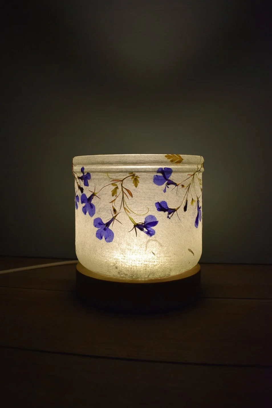 LAN494c-Made-on-a-Hill-Lantern.jpg