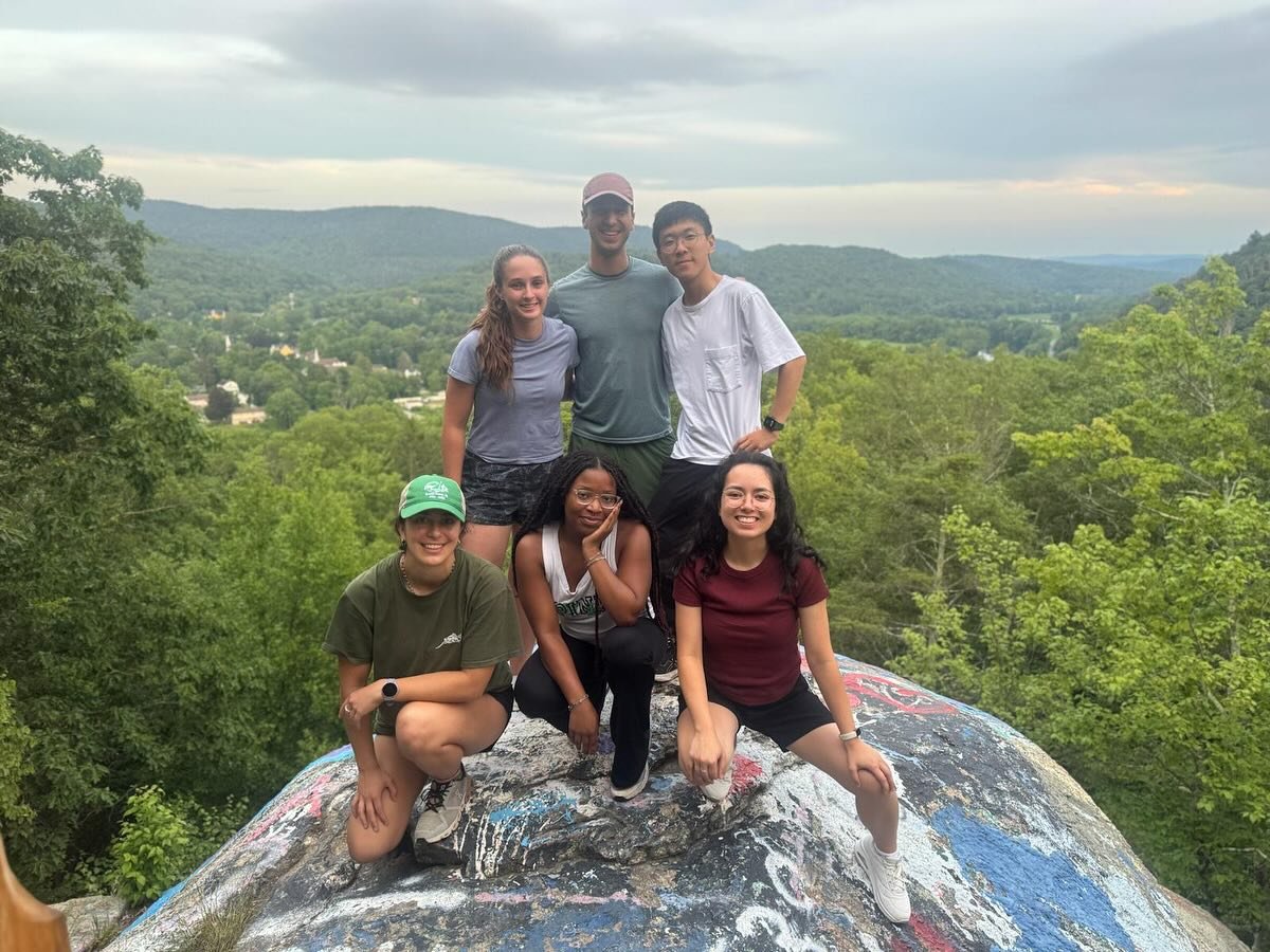 ✨Teamwork makes the dream work!✨ The Squared x Kent team has been hard at work (and play!) as we prepare for an unforgettable summer. From lesson planning to dorm decorating, we’re embodying our core values—Care, Curiosity, Persistence, a
