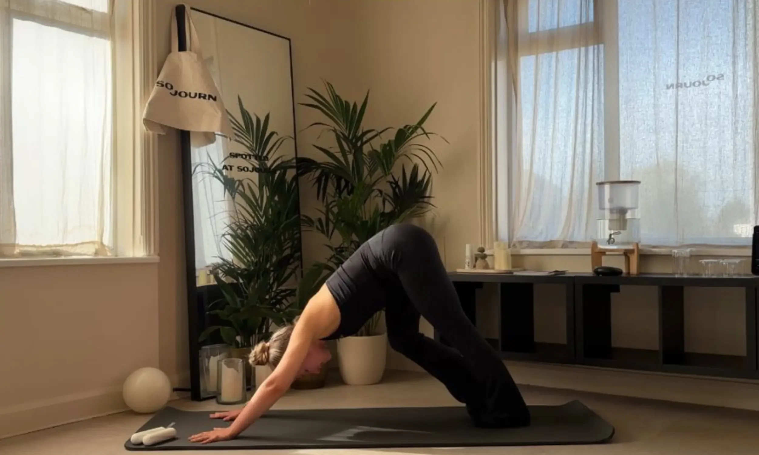 Mat Pilates at Sojourn Pilates Leicestershire, on-demand Pilates subscription