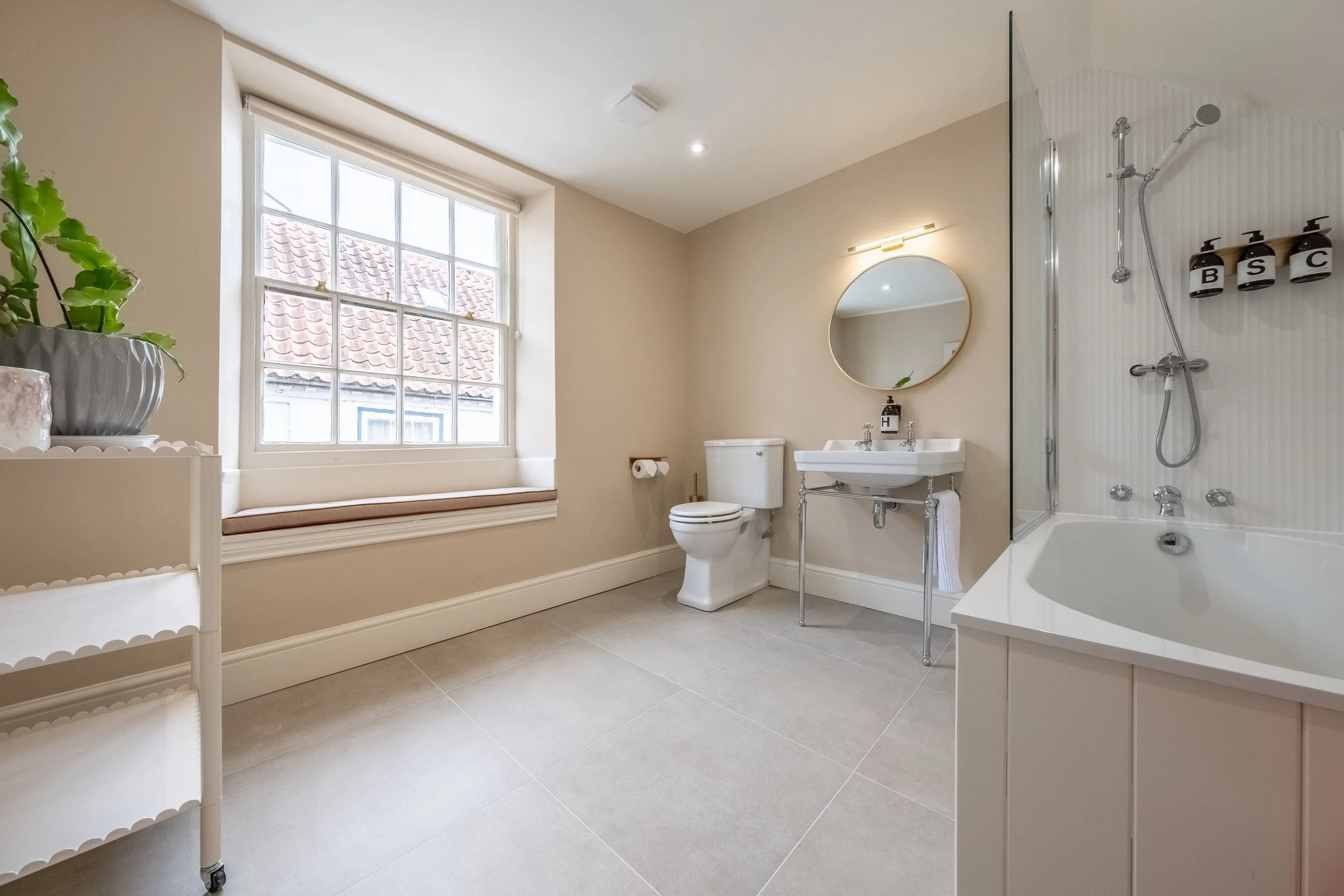 wells-next-the-sea-chancery-house-bathroom.jpg