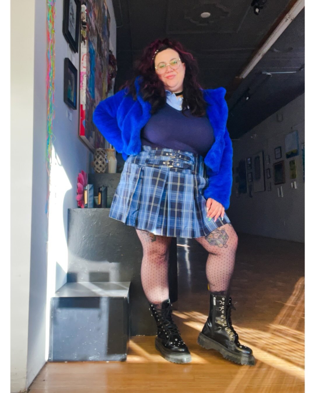 January was a lot 😅😅😅

Between the sickness and the snow storm, I was barely existing. 😂 But there were good moments, some good meals, and a few good outfits. 

This is part 1 of recent photo dump. ✌🏻💖