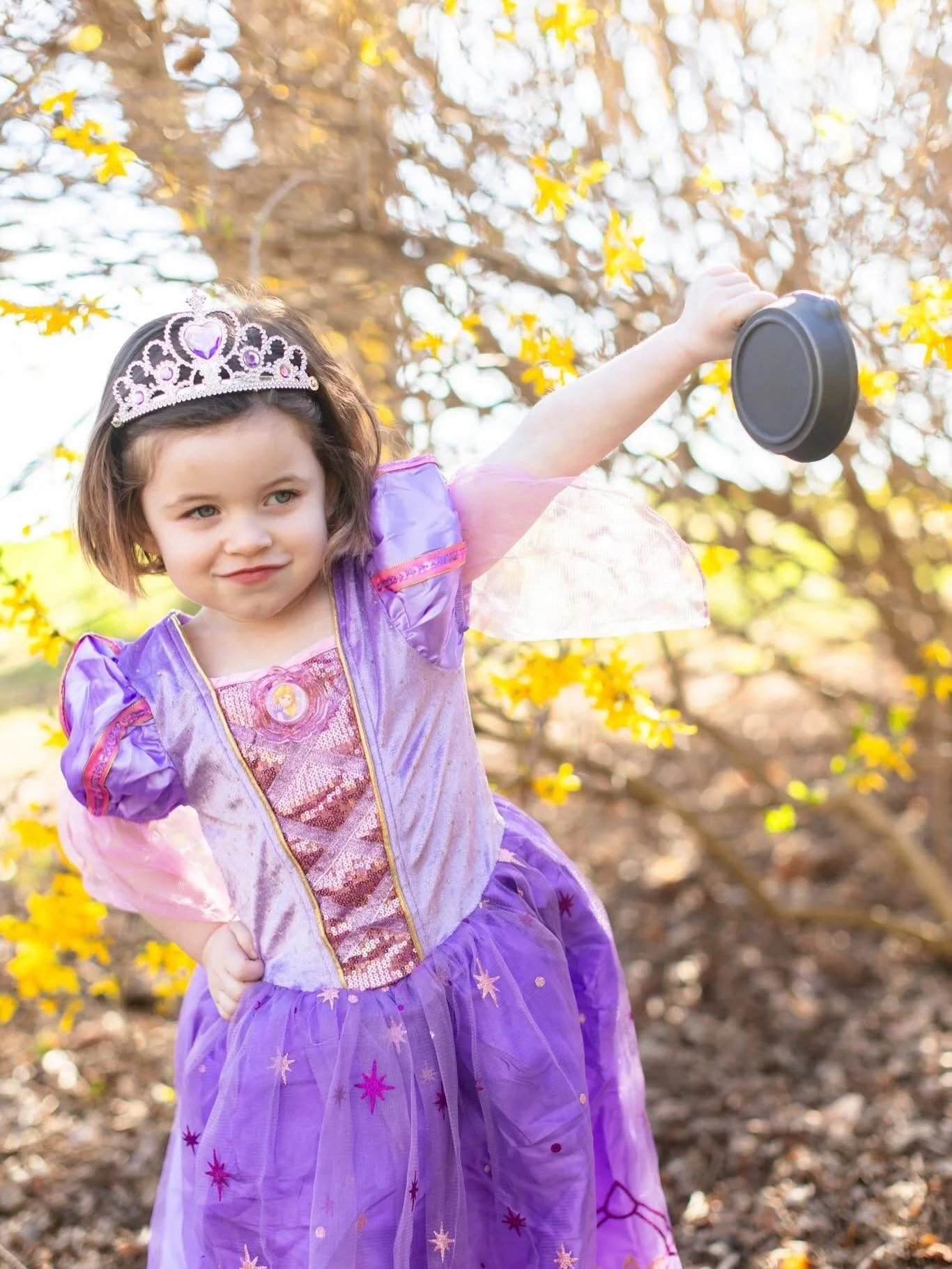 Happy 3rd Birthday Billie! 🎉🎂🎈🎁

The Berman&rsquo;s always have a fun theme for their family shoots and this year it was Tangled for Billie&rsquo;s birthday! Dad of the year goes to Alex for dressing up as the horse. 😂 Nicole&rsquo;s hair matchi