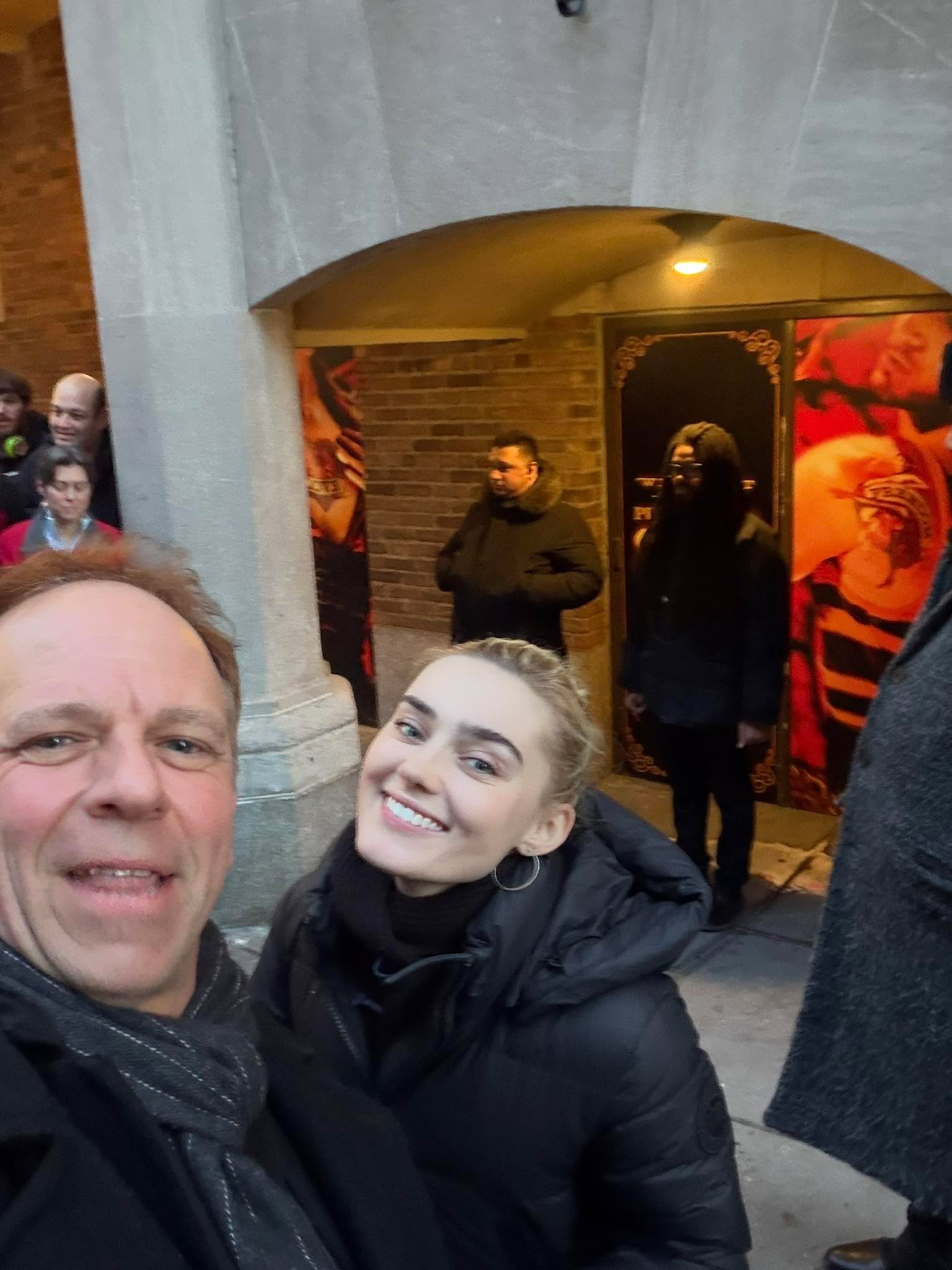 Had such a great experience at Moulin Rouge , meeting some of the actors after the show, and if you can get a seat, even with the limited leg room, up close right or left stage locations are awesome. 
Yes , yes i know, i need to work on the selfie pi