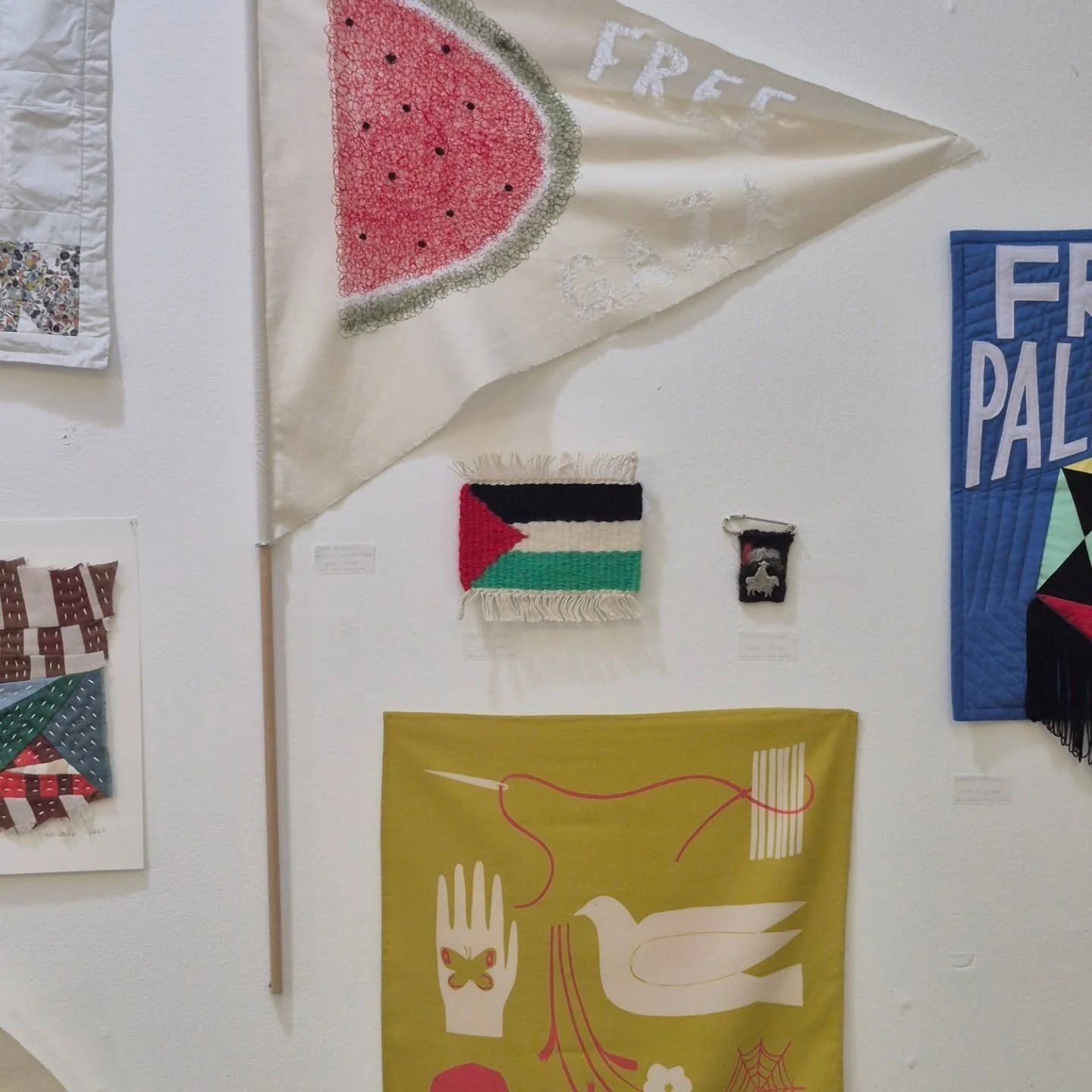 Textiles for Palestine, 2025

I was so happy to be a part of this beautiful fundraiser exhibition, alongside so many of my textile peers a few weeks ago. A huge thanks to @craftshowjournal and @whenthisyousee for your hard work curating and organisin