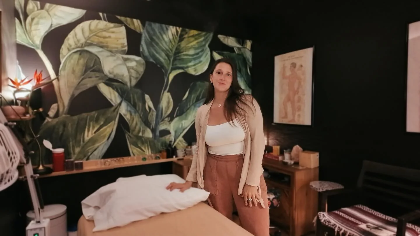 Raise your hand if these lyrics resonate &mdash; very much the vibe we want you to feel when you enter our rainforest room portal for a treatment with Dr Chim ☯️✨ 11 11 

Spiritual peace and happiness, it&rsquo;s not out there it&rsquo;s within your 