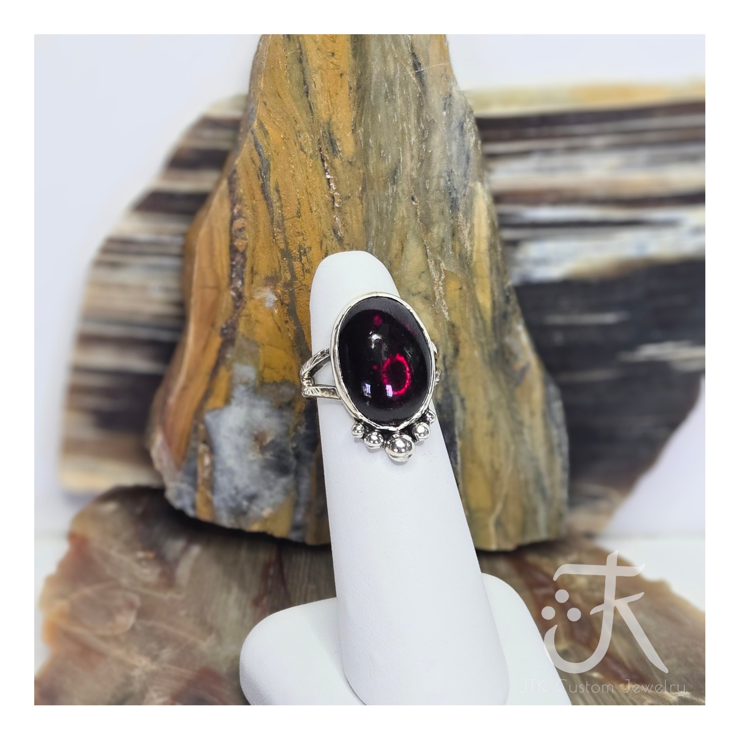 Garnet Ring Final .jpg