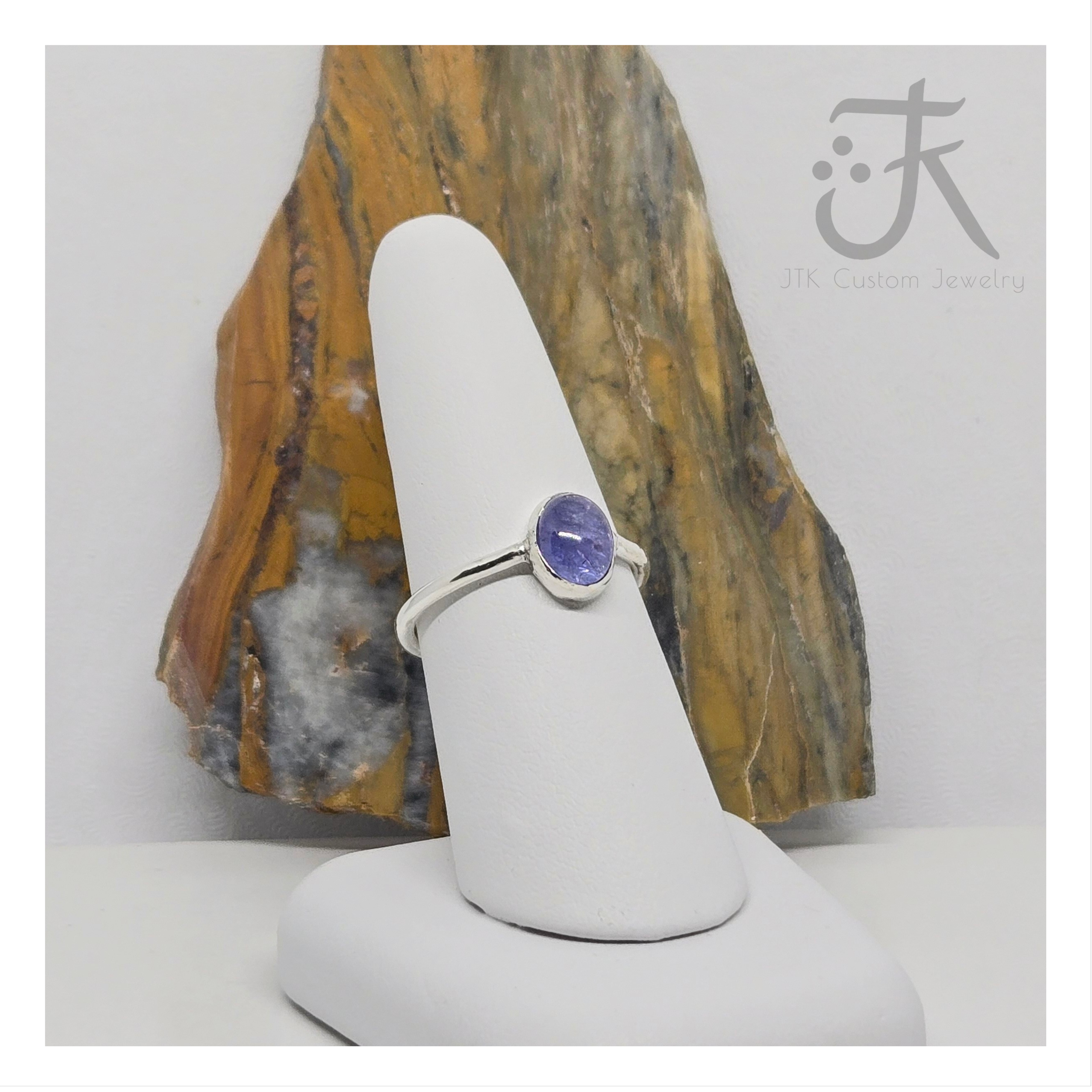 Tanzanite Ring Pic2.png