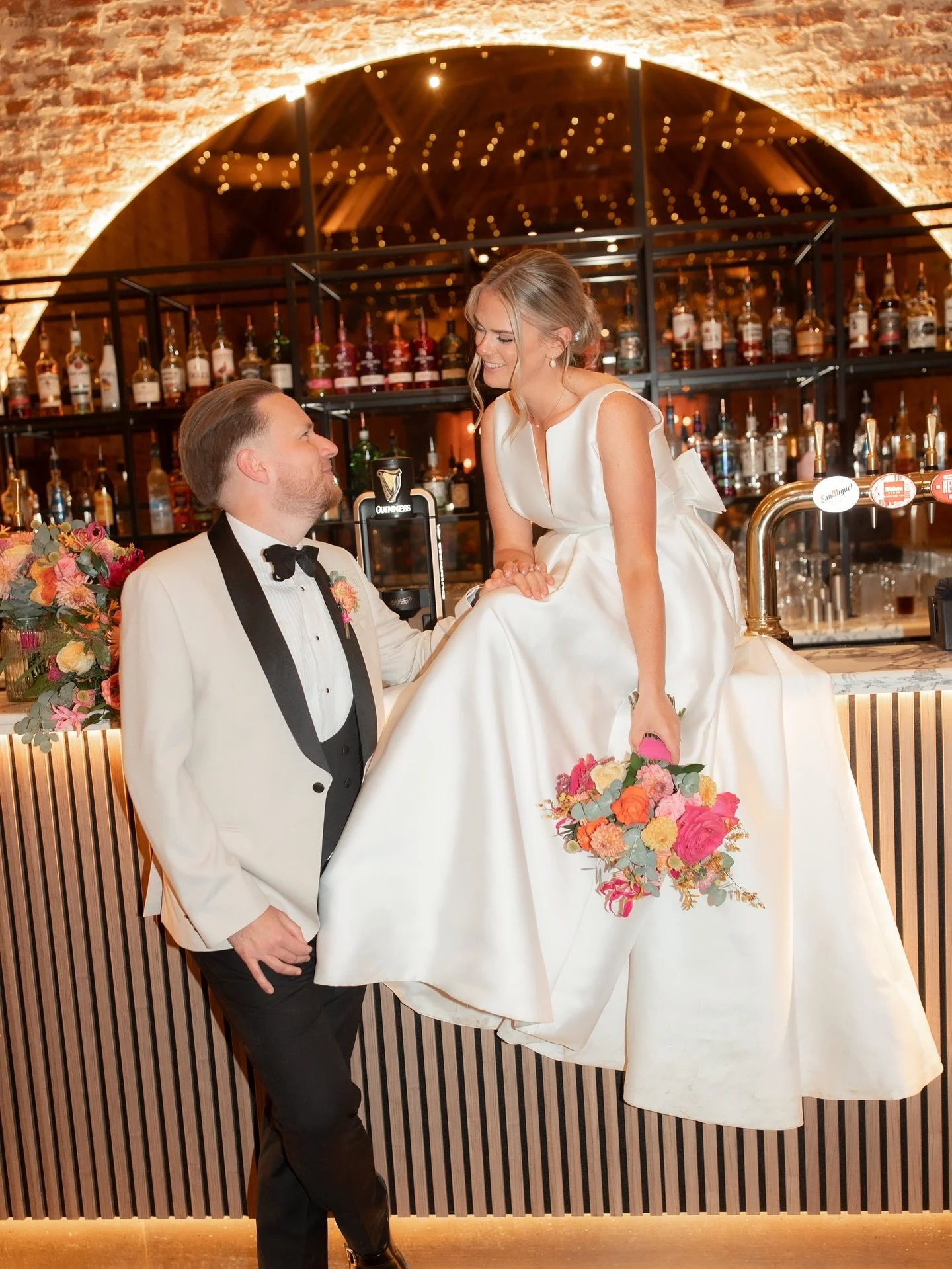 Rachel &amp; Blake 🐾

What a set up and what a stunning collection of suppliers 💪🏻 Congrats to these two. An incredible day over at Copdock, with Buster the dog bringing that wedding day energy down the aisle 😂

//

@copdock_hall 
@blakeybacon 
@