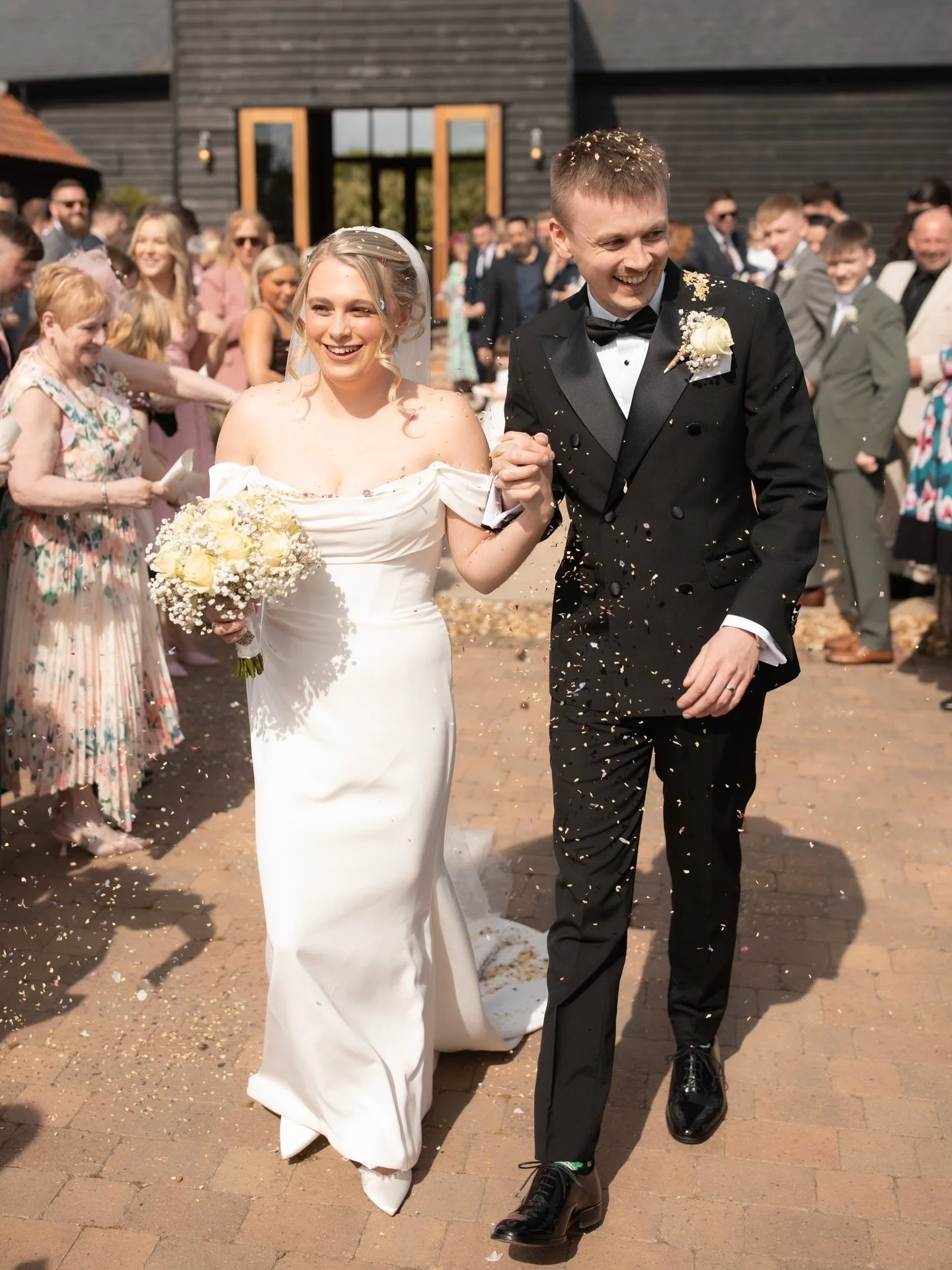 Finishing touches on Jade &amp; Ed&rsquo;s full gallery from a few weeks back 👀

//

@jadeelly99 
@ed_sc0tt 
@villiersbarnvenue 
@jennifleursfloristcolchester 
@makeupbysophiepavey 
@djscottdewing 
@the.photobay 
@dynamicfireworks