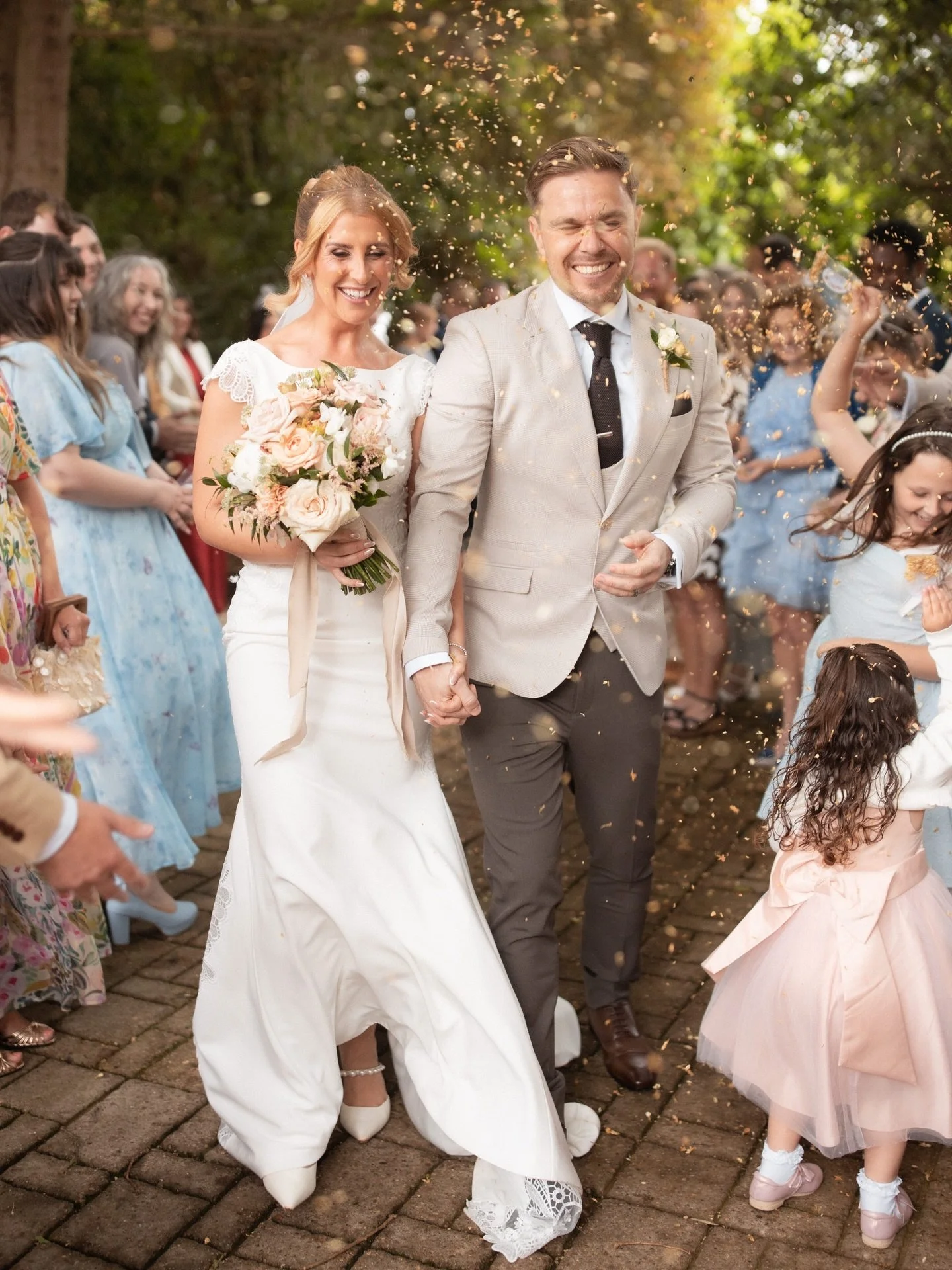 Alice &amp; Lloyd ✨

Congrats to this gorgeous little family over the weekend! A perfect day filled with so many lovely little moments. 

Millie &amp; Isla the stars. Bustling dance-floor. &lsquo;Secret&rsquo; BT relationships. Hog roast and pizza. S