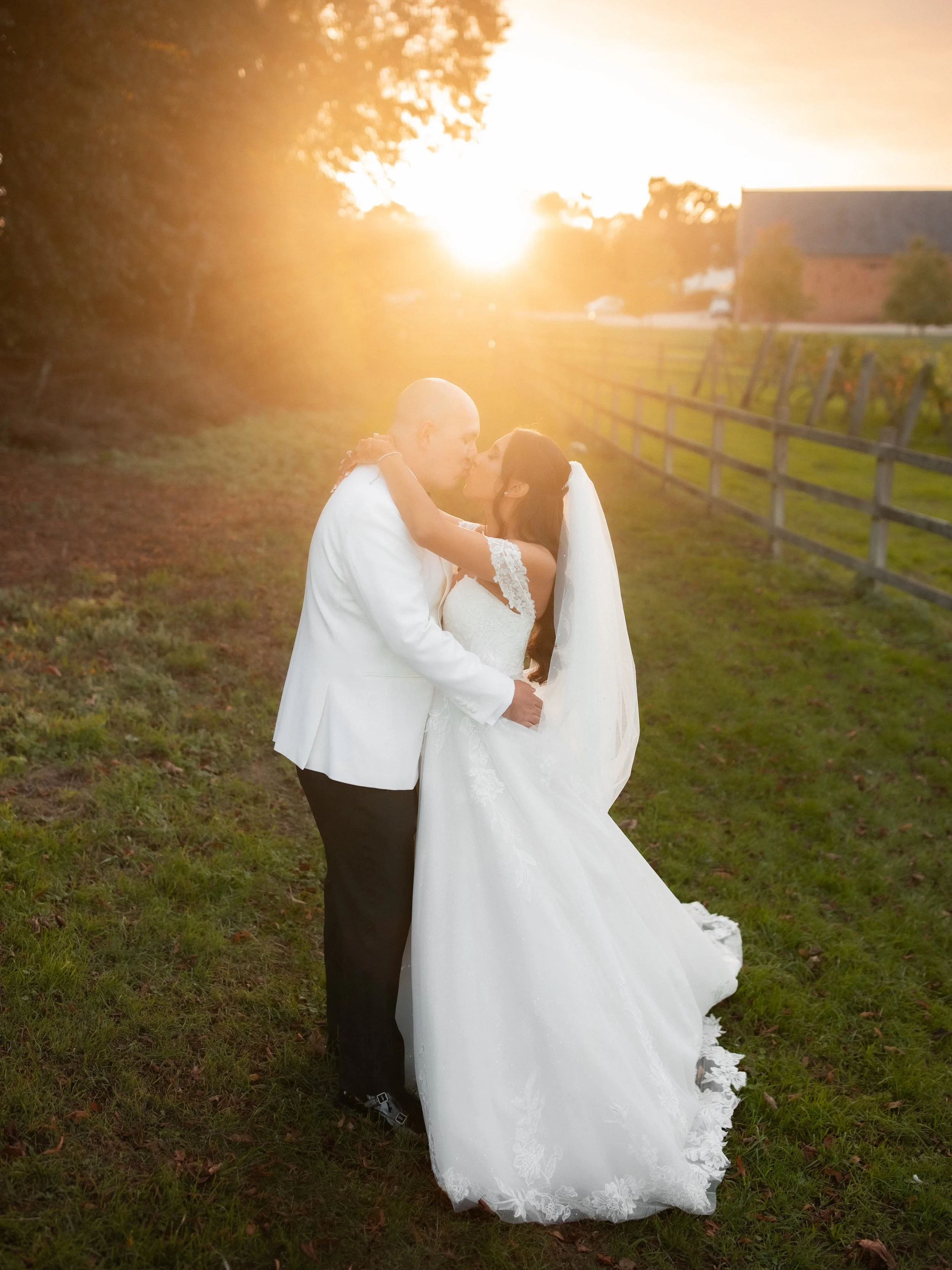 Sim &amp; George 🔥

What a beautifully colourful day over at @copdock_hall last weekend with these two 😍

Congrats you two. Donkeys and all, it was all so so perfect! 

//

@simran_h29 
@21_gth 
@copdock_hall 
@djvixdnb 
@cmyerspiano 
@kellysdonkey