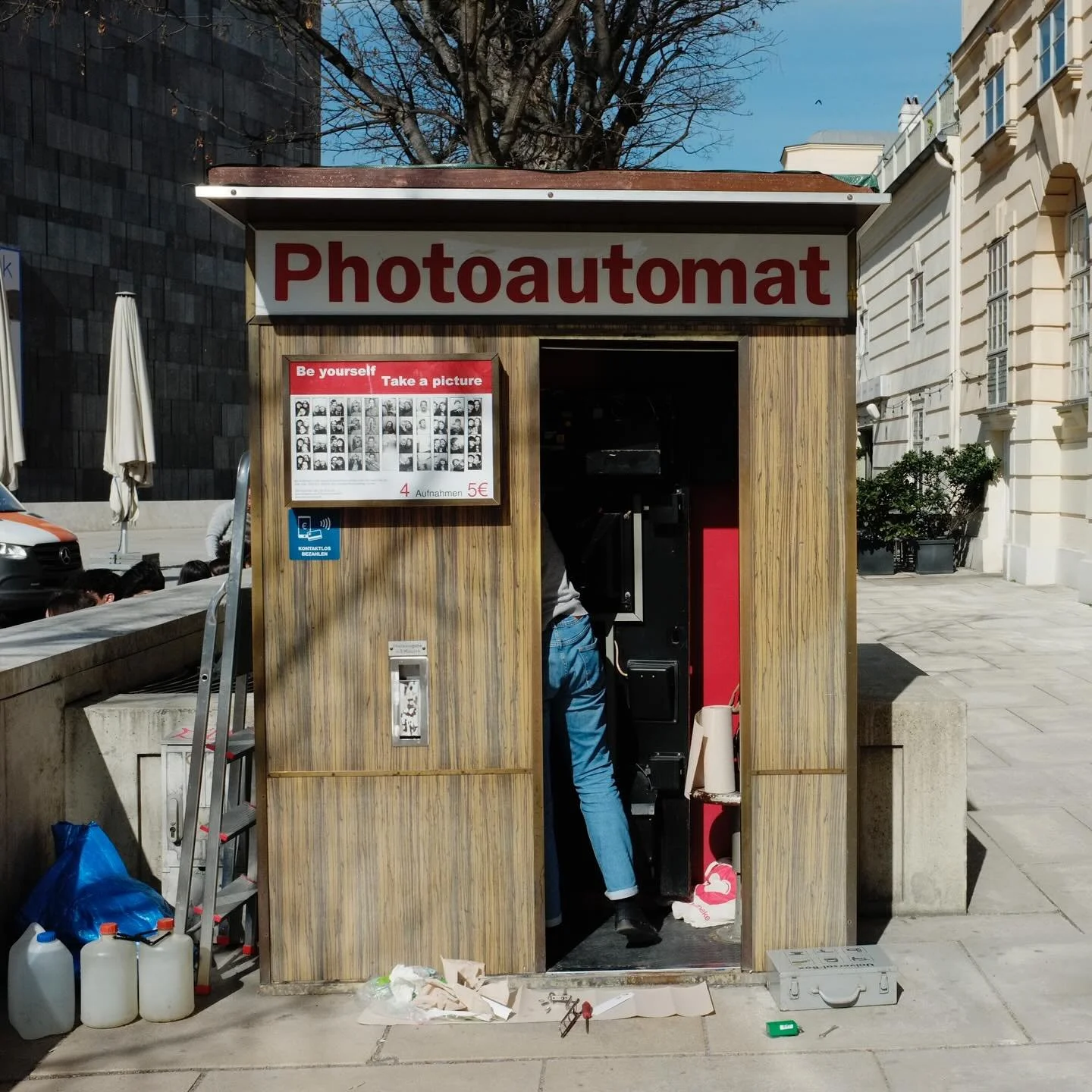 Gestern nach langem wieder mal einen Tag in Wien verbracht. Etwas die Stadt auf mich wirken lassen, mega gut gegessen in der @swing_kitchen , interessanten Vortr&auml;gen der @wiener_fotoschule im @digitalstorevienna gelauscht, liebe Leute kennengele