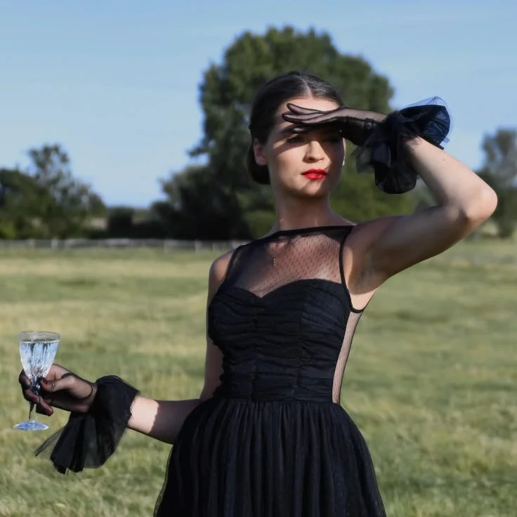 Tulle Gloves with Harlequin Cuff - Lara.