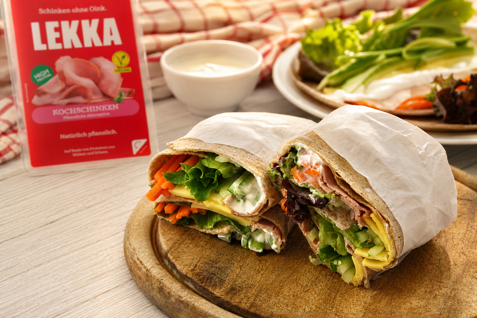 Rezept veganer Vollkorn-Wrap mit LEKKA Kochschinken