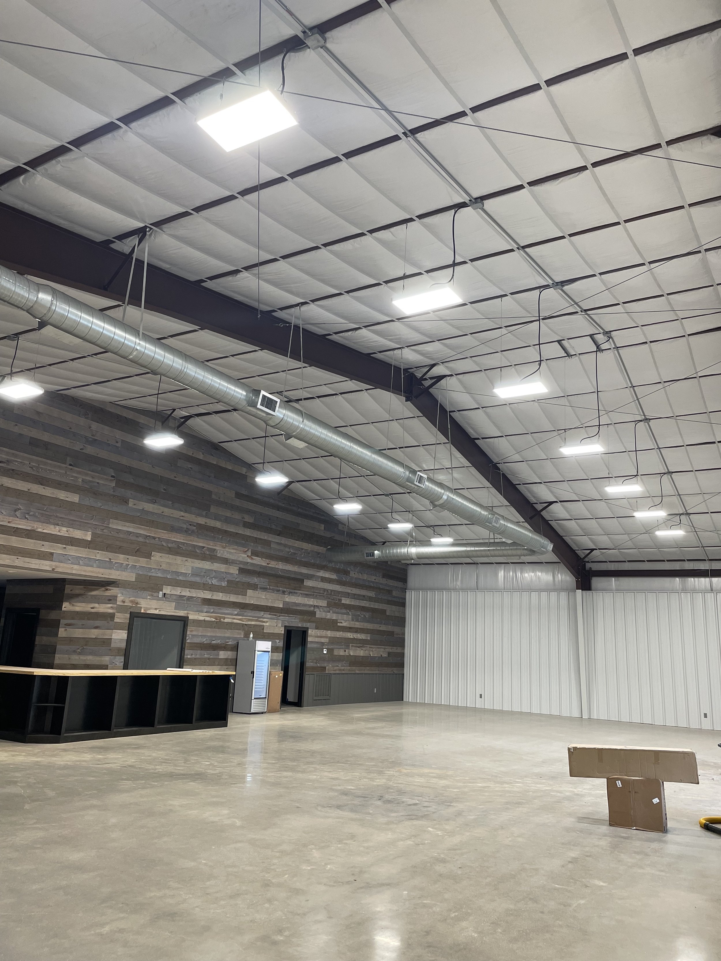 business-electrical-panel-center-tx.jpg