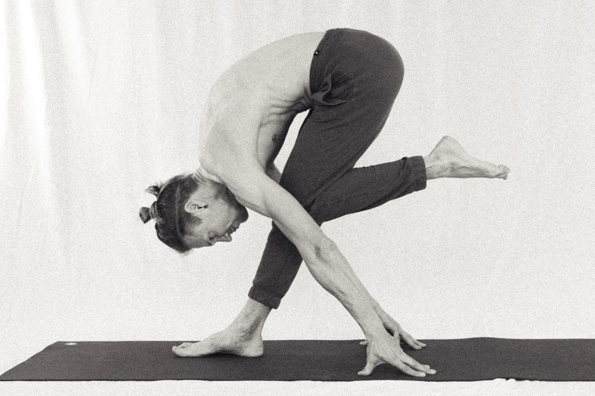 paulo rocket yoga