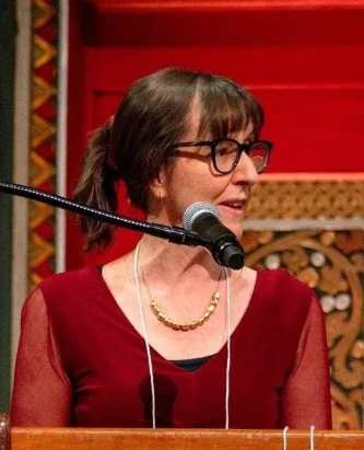 rachel.headshot .png