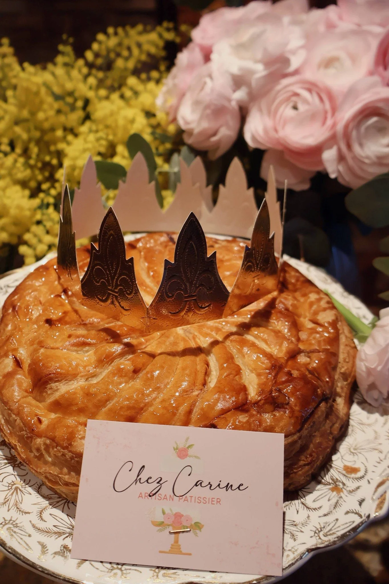 galette chez Carine et renoncules violetteetabricot.jpg