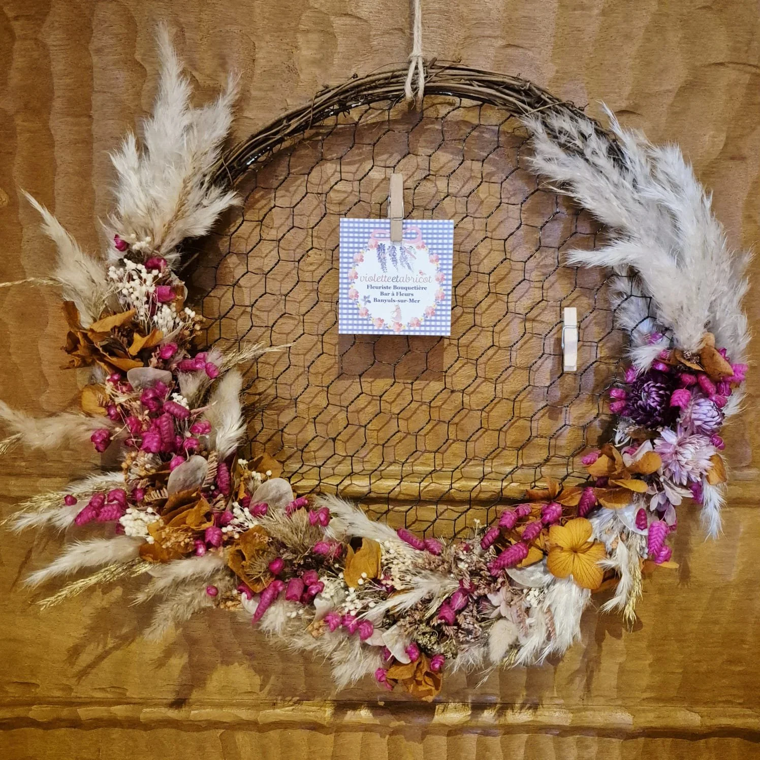 couronne fleurs sechées violetteetabricot à Banyuls sur mer.jpeg