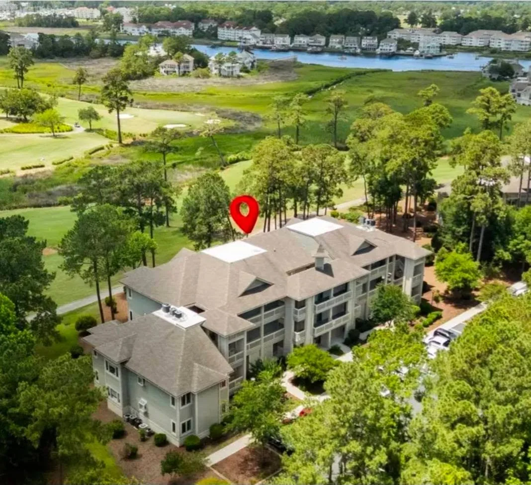 Wake up to golden sunlight and fairway views in this breezy, light-filled 2BR/2BA condo inside the gated Intracoastal Waterway community of Tidewater Plantation. With 1,226 heated square feet and a generous screened porch overlooking the golf course,