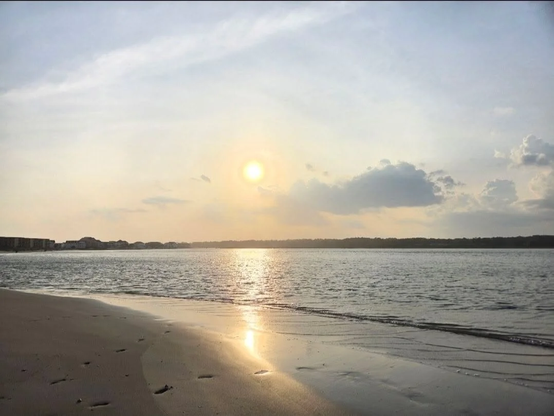 One of my favorite parts of this job?
Sharing this with someone seeing it for the very first time. 🩵

I have a new buyer in town from the West Coast. She&rsquo;s not familiar with our area yet, so in between showings, I made a quick detour to one of