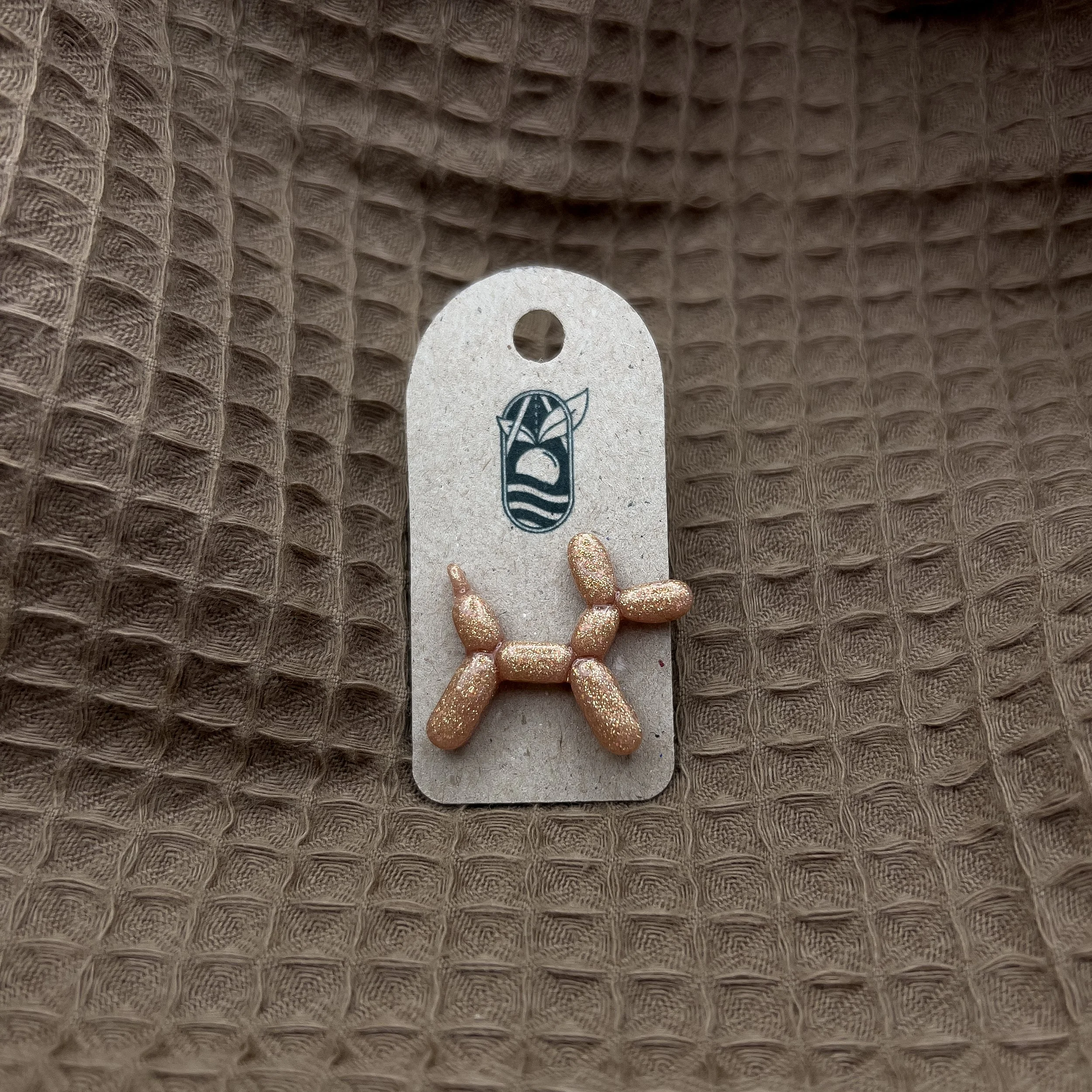 Pin's Balloon Dog