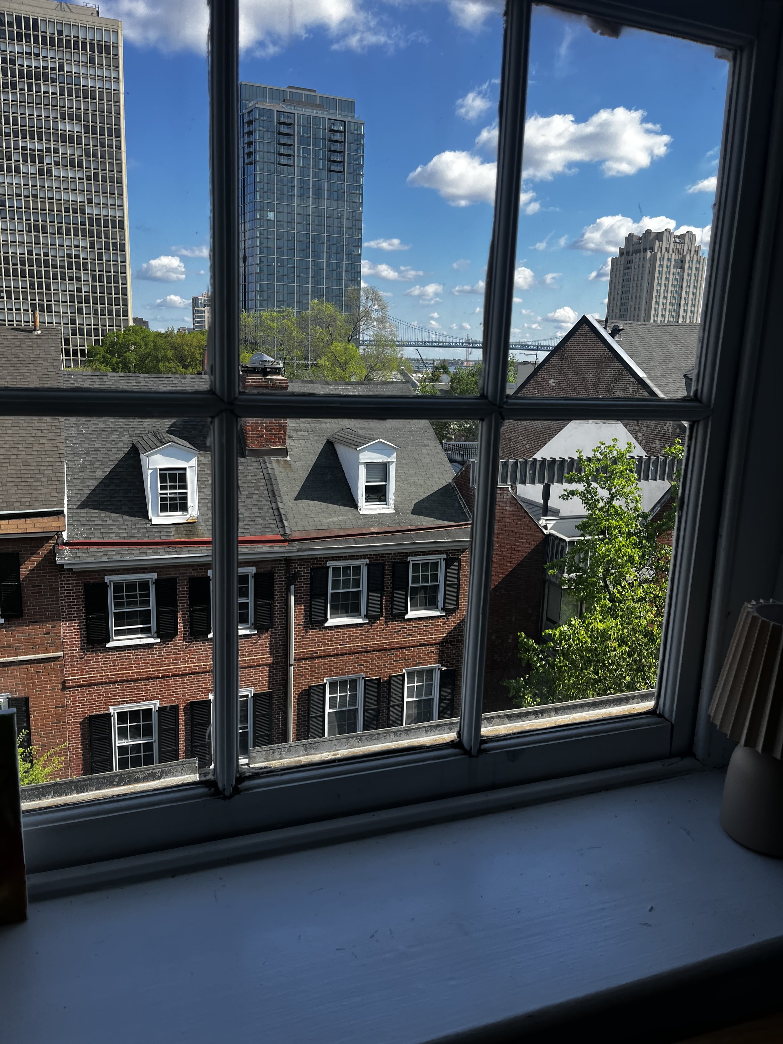 A view of the Philadelphia skyline through the Luna Therapy Group office window