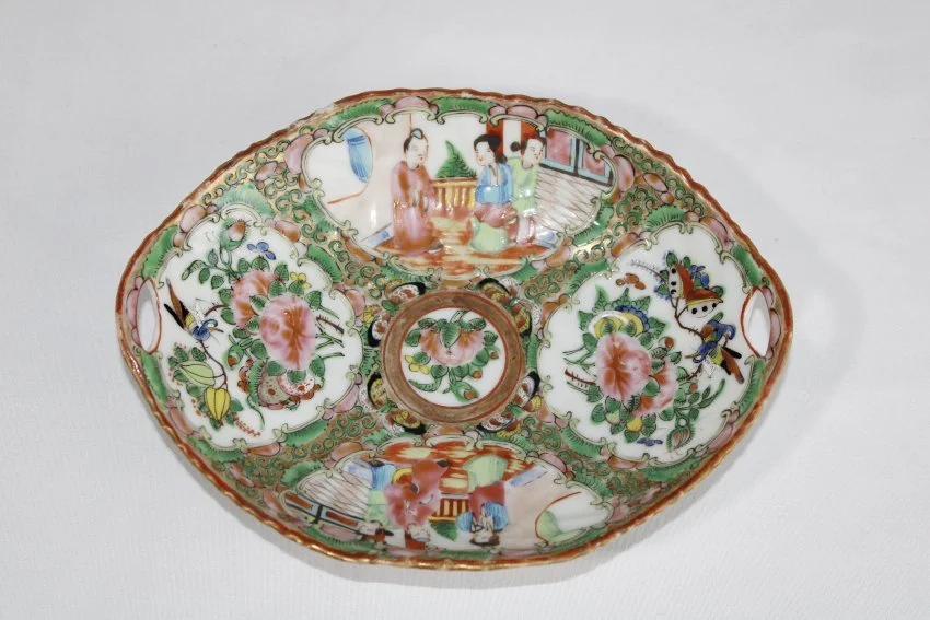 Brown Bag Lecture: From Inventory to Exhibition - Asian Collections at Ellwood House