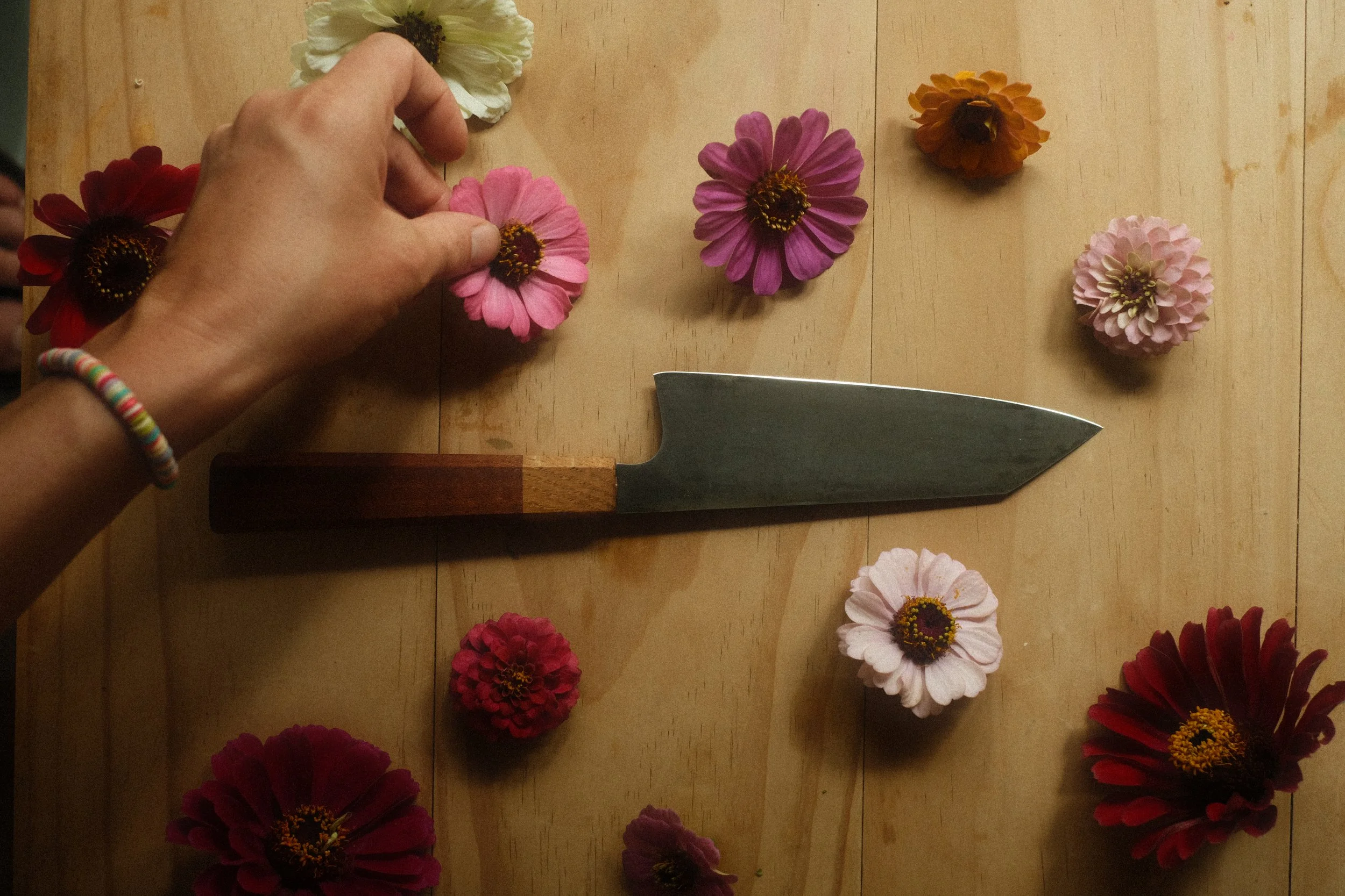 Bunka / stonewashed 80crv2 / oak + mahogany