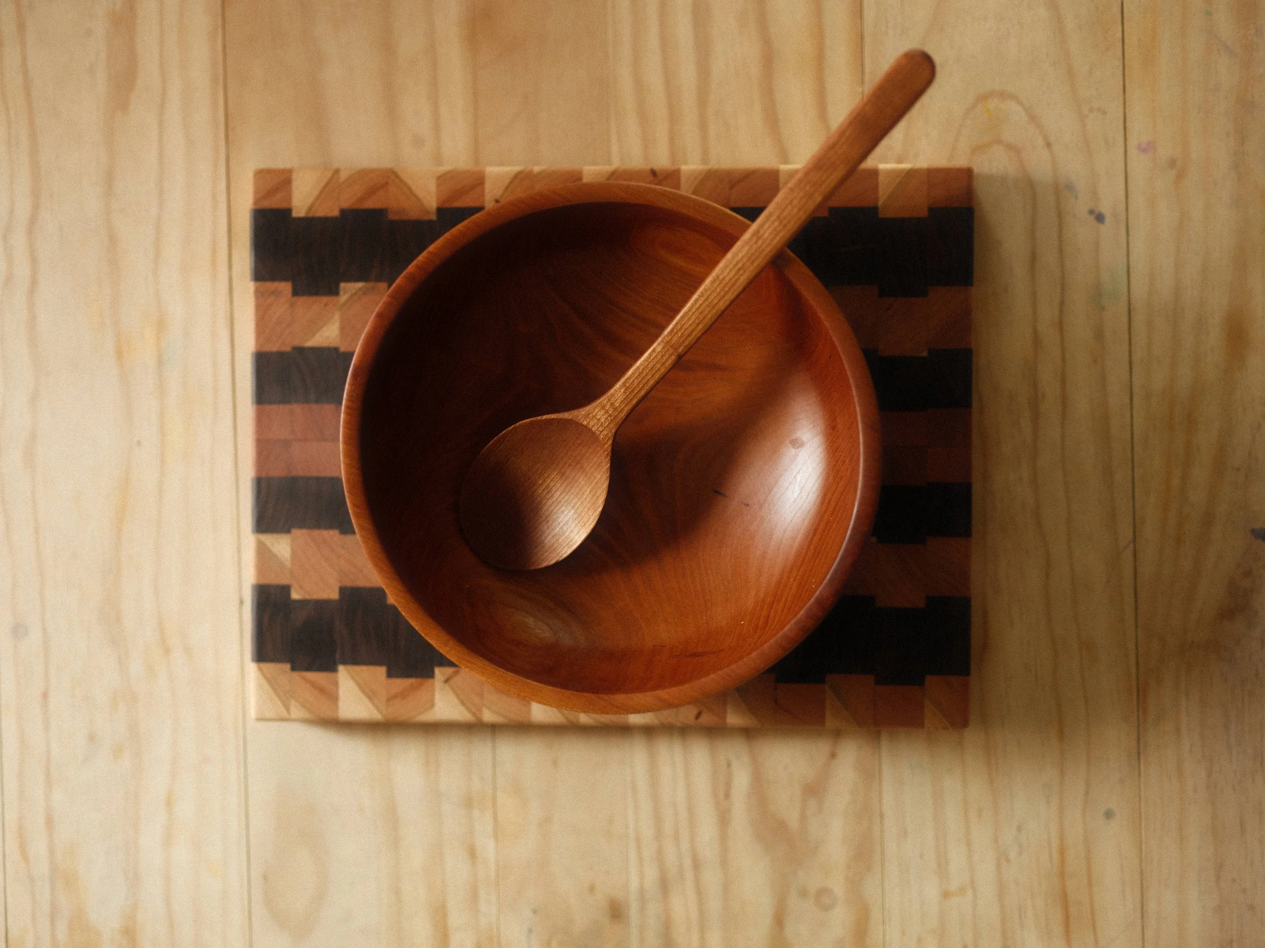 Cutting board + spoon + bowl matching set