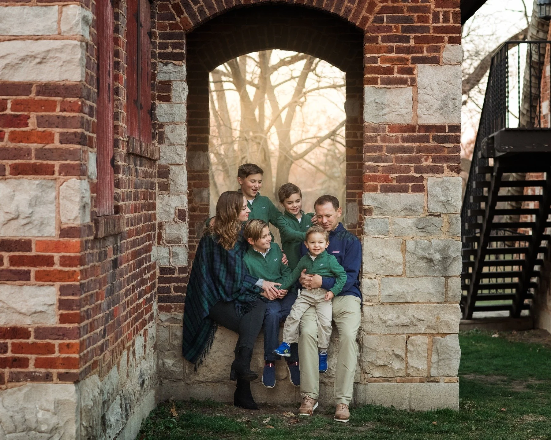 I am very excited to announce that after a 5 year break, I am opening up limited spots for client sessions starting this fall. I'm now accepting family and newborn/maternity clients, and the timing couldn't be any better with the leaves changing and 