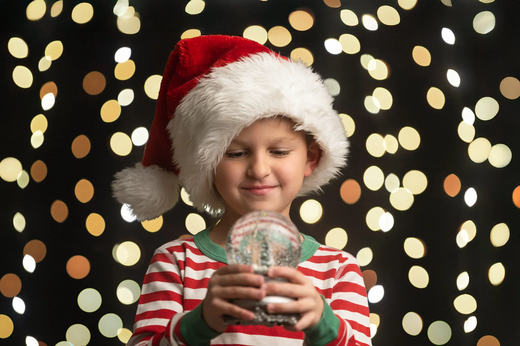 It's almost the holiday season, and all the decorations are going up around here! I'm once again hosting my &quot;30 Days of Holidays&quot; challenge over on @theclickcommunity forum. It's a fun and stress-free way to encourage you to capture your ho