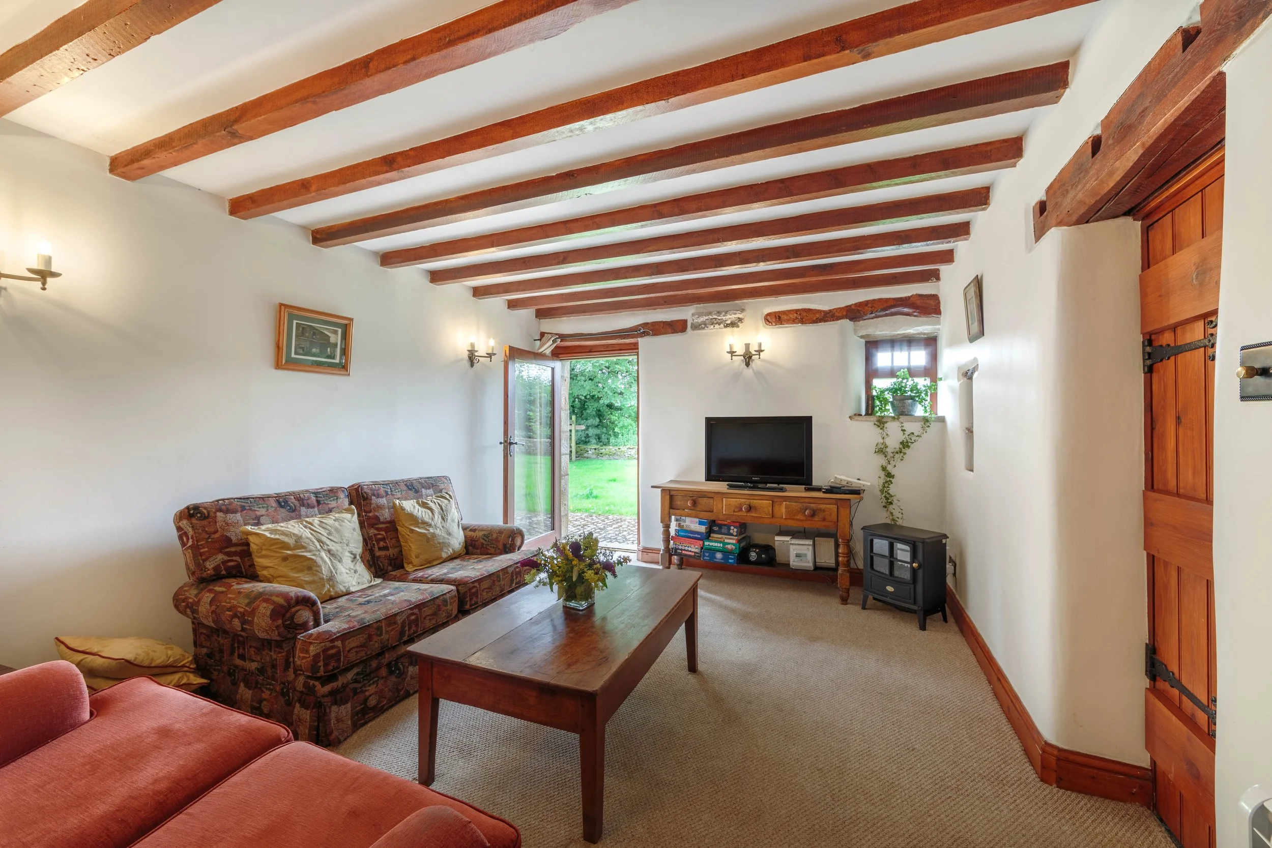 b_Living_Room-1.jpg