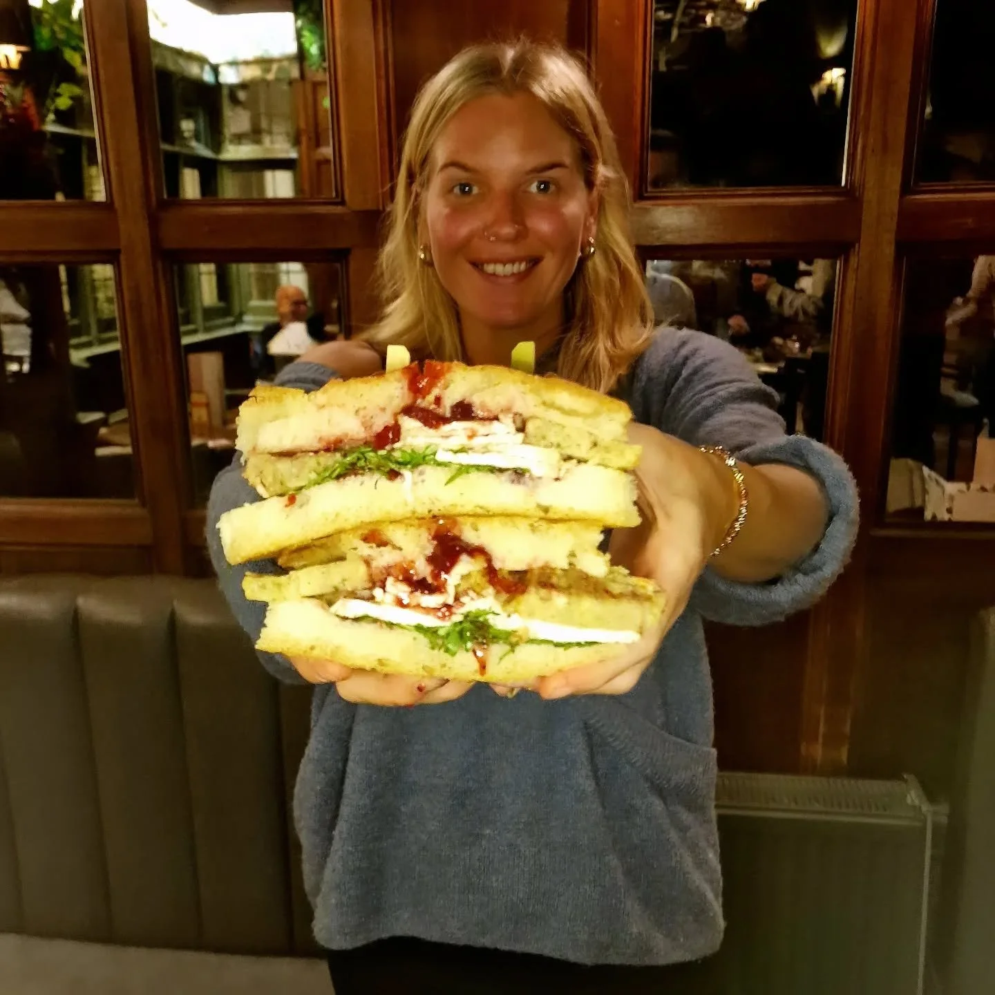 Smiles all round when the turkey &amp; stuffing sandwich returns 😍✨

Find it on our winter menu!

#PubDiningGarden #Wintermenu #Festive #Foodie