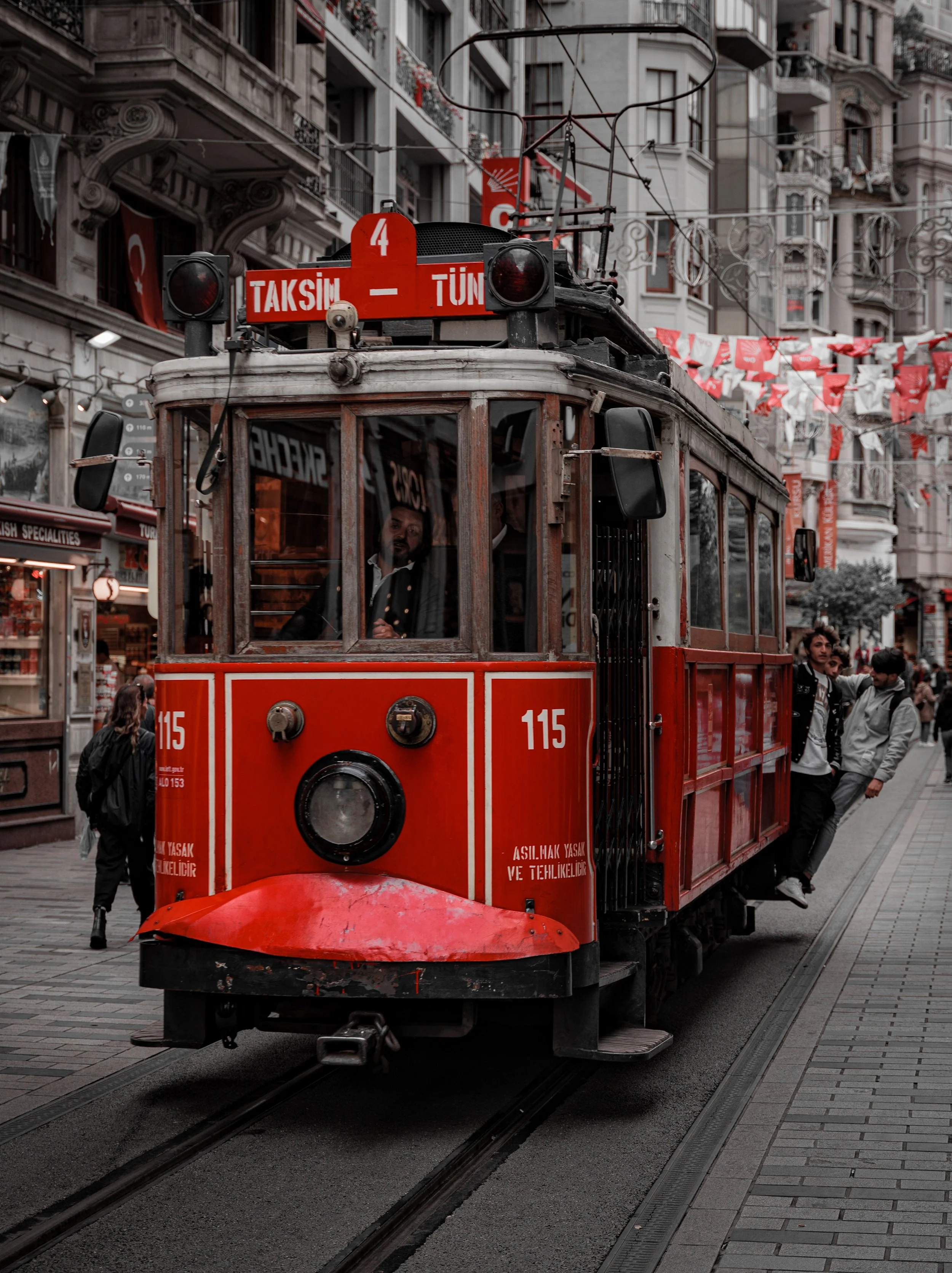 istiklal-avenue-health-trip-red-tram.jpg