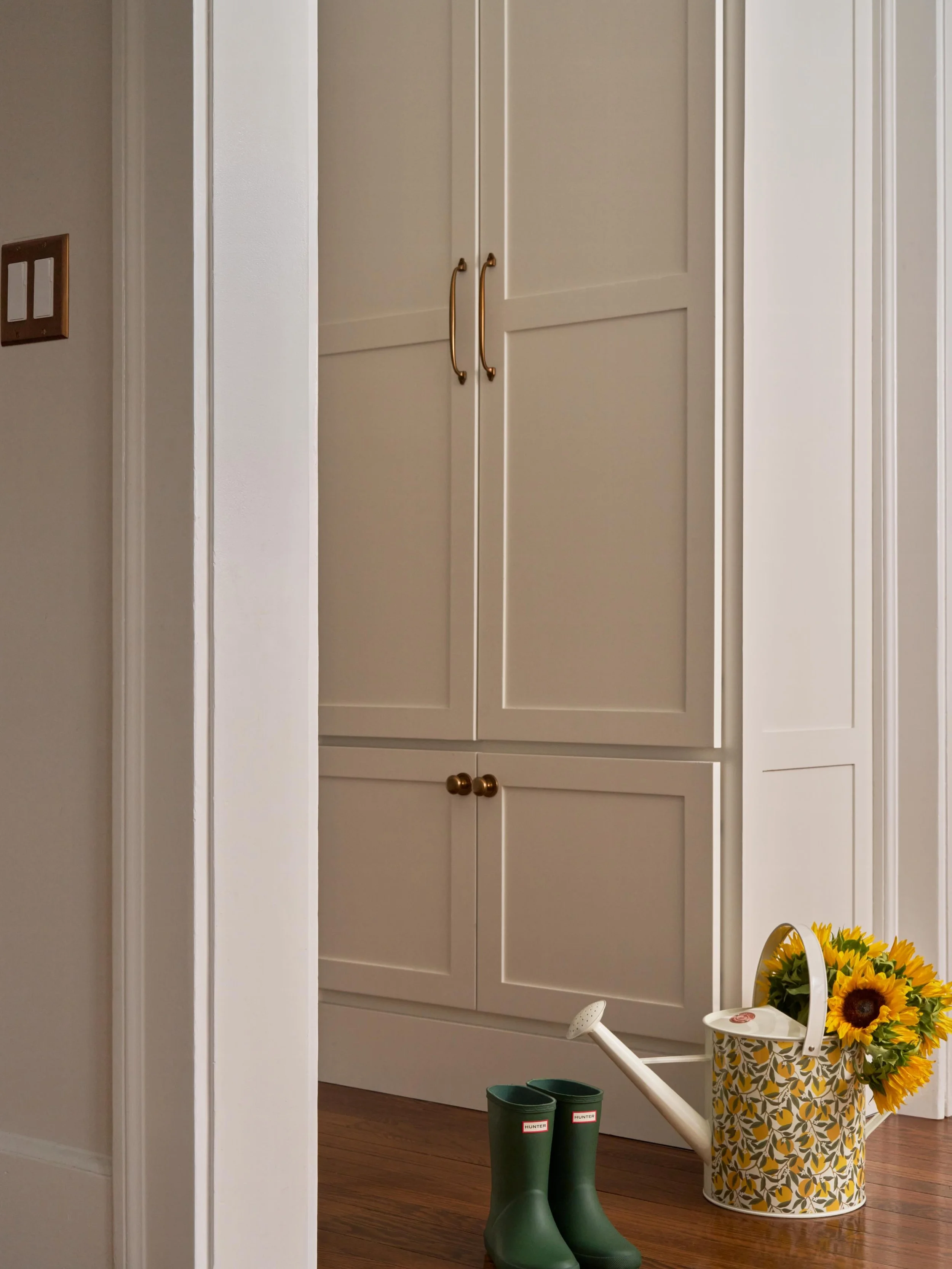 The smallest details can make a world of difference. Subtle antique bronze accessories add warmth, depth, and just the right amount of contrast&mdash;proof that the finishing touches can truly transform a space. 

This client wanted a light-filled sp