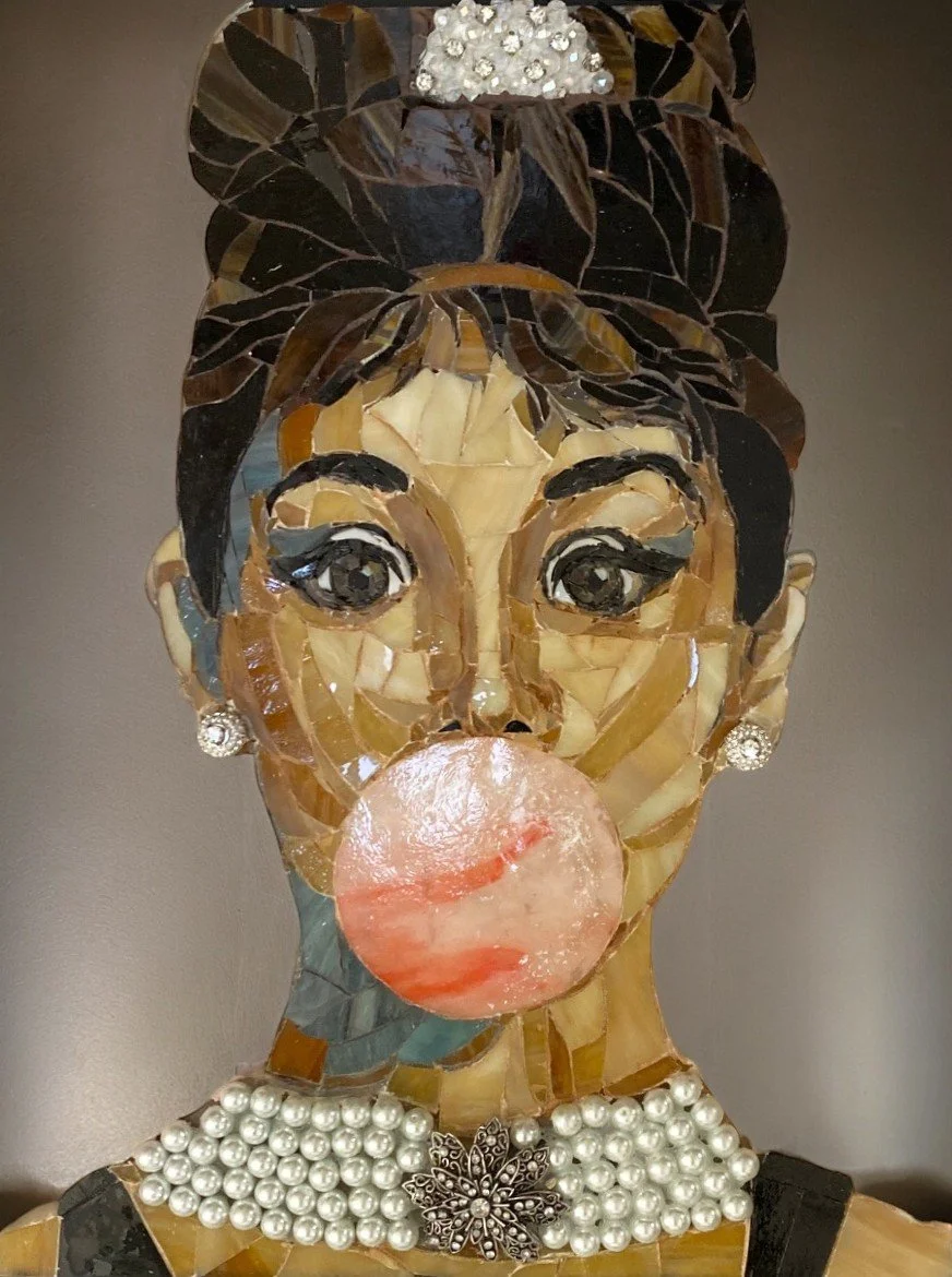 audrey doen-Photoroom.jpg