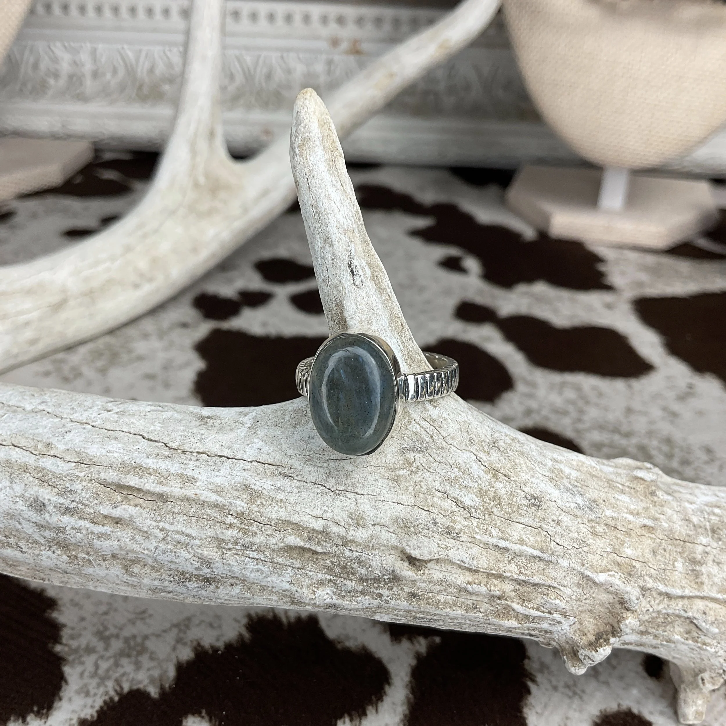 Labradorite 925 Sterling Silver Ring