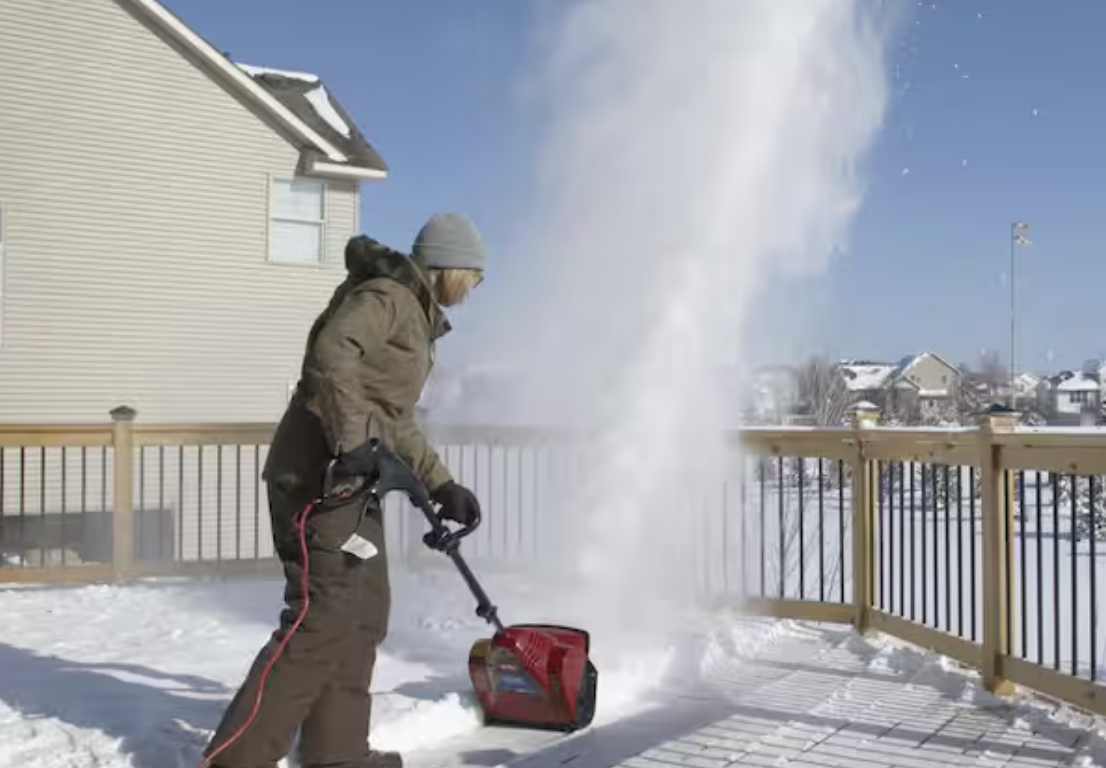 Top 8 Snow Removal Tools for Minnesota Homeowners