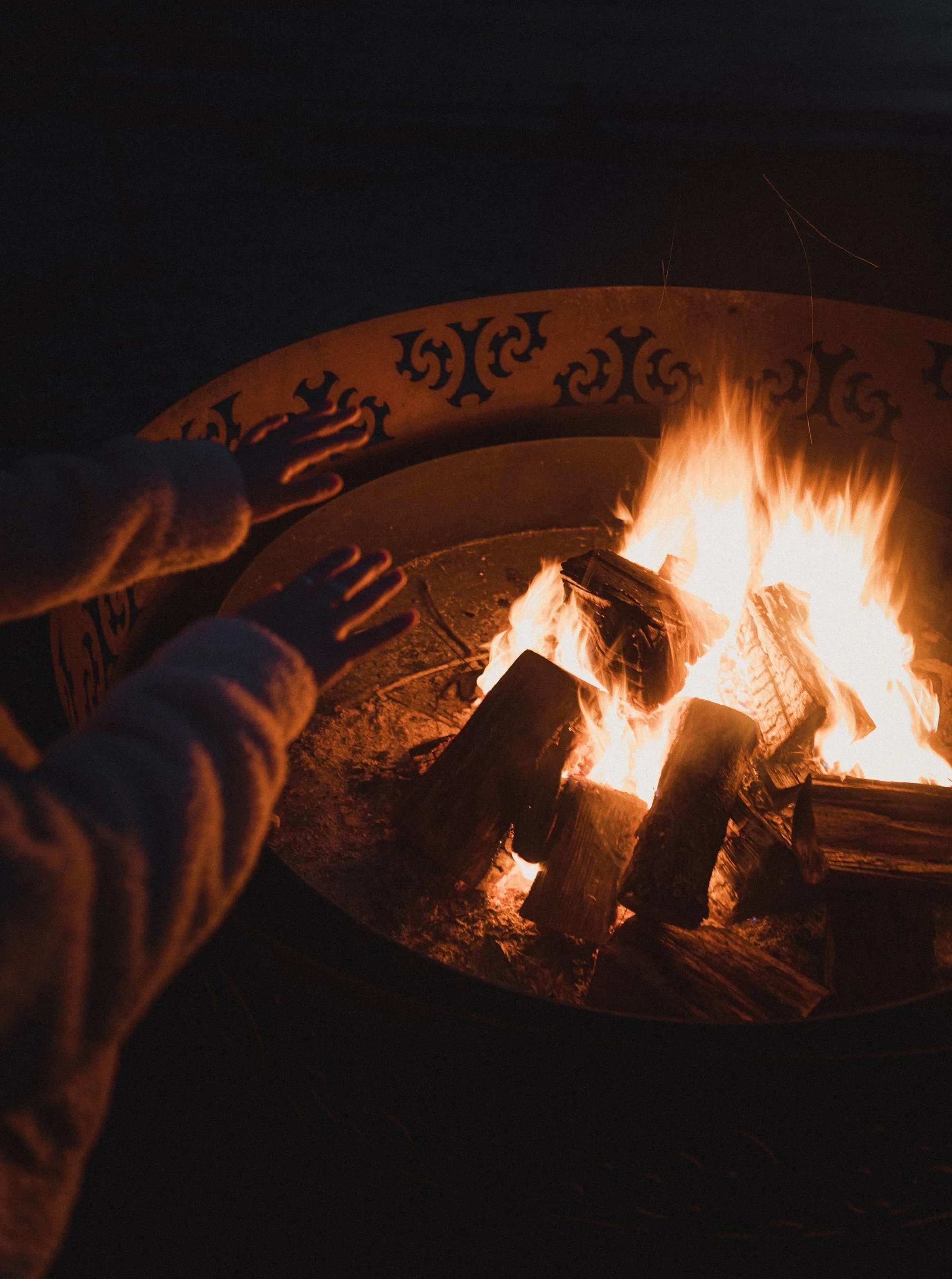 Extending the Season: Designing the Perfect Fire Pit Patio for Chilly Minnesota Nights
