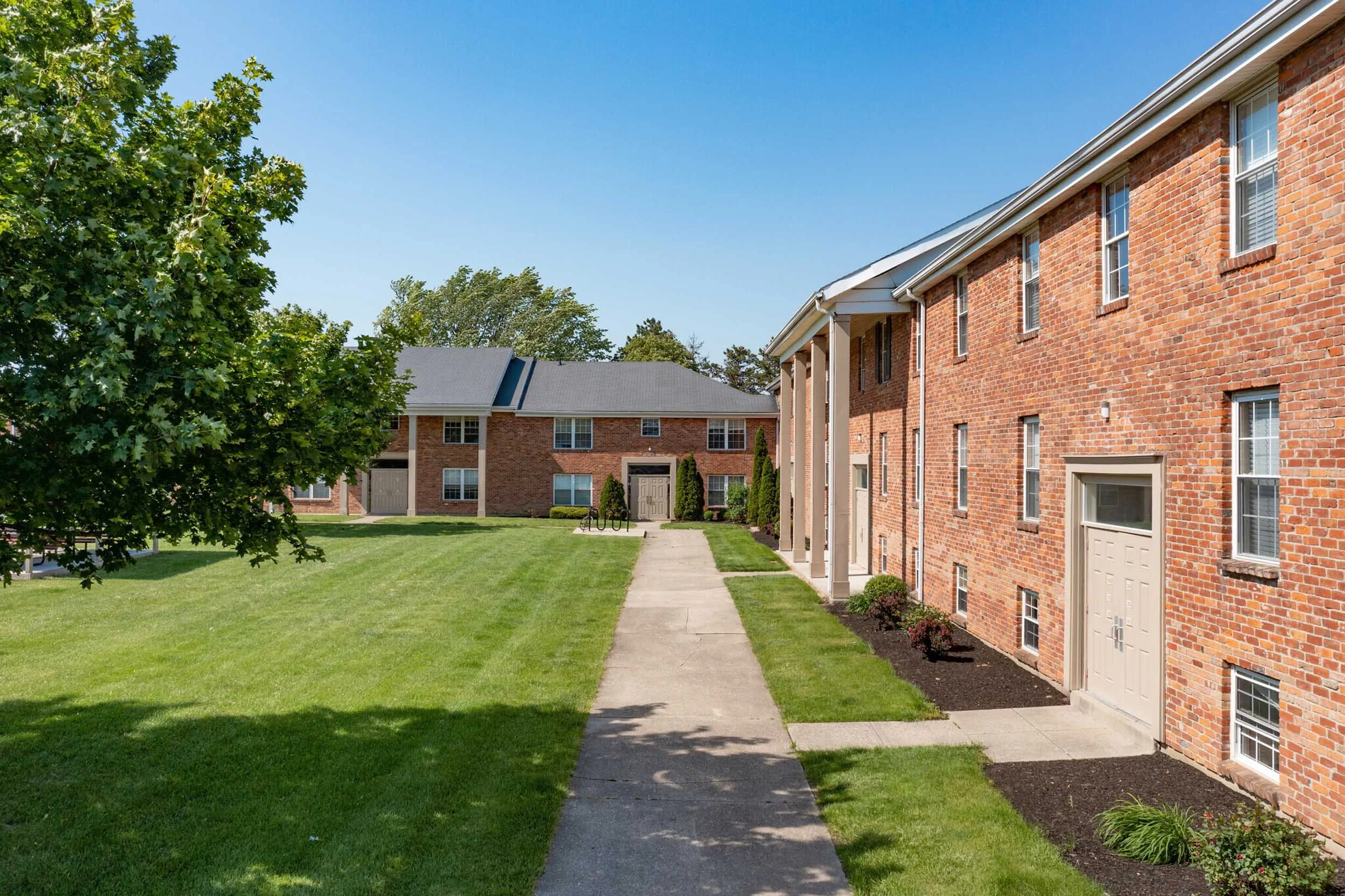 FAQ | Student Apartments near Miami University — Oxford West