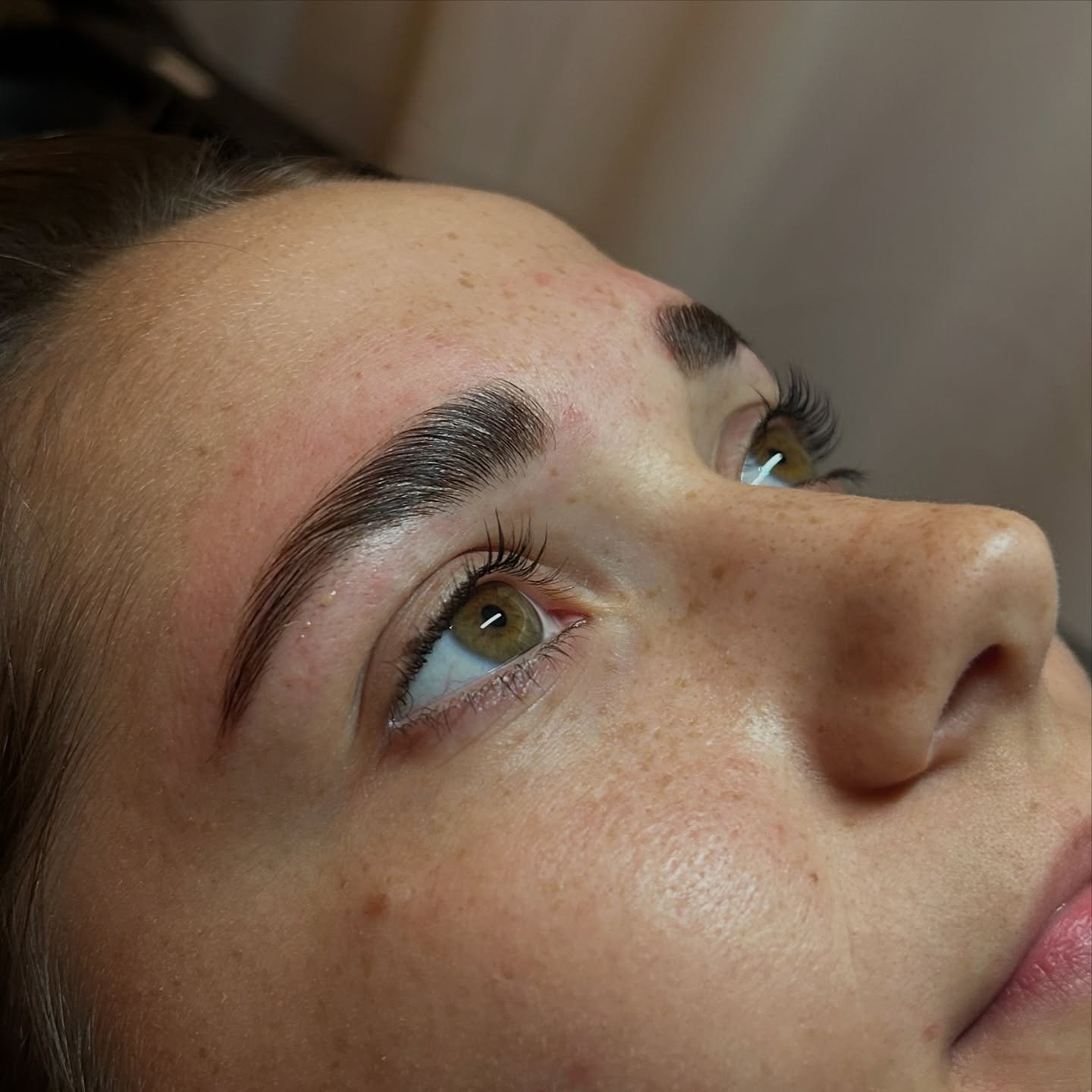 Brow Lami + wax + tint & Lash lift + Tint combo π€π€ #minneapolis #minnesota #esthetician #estheticiannearme #facial #skincare #acne #brow #lashlift