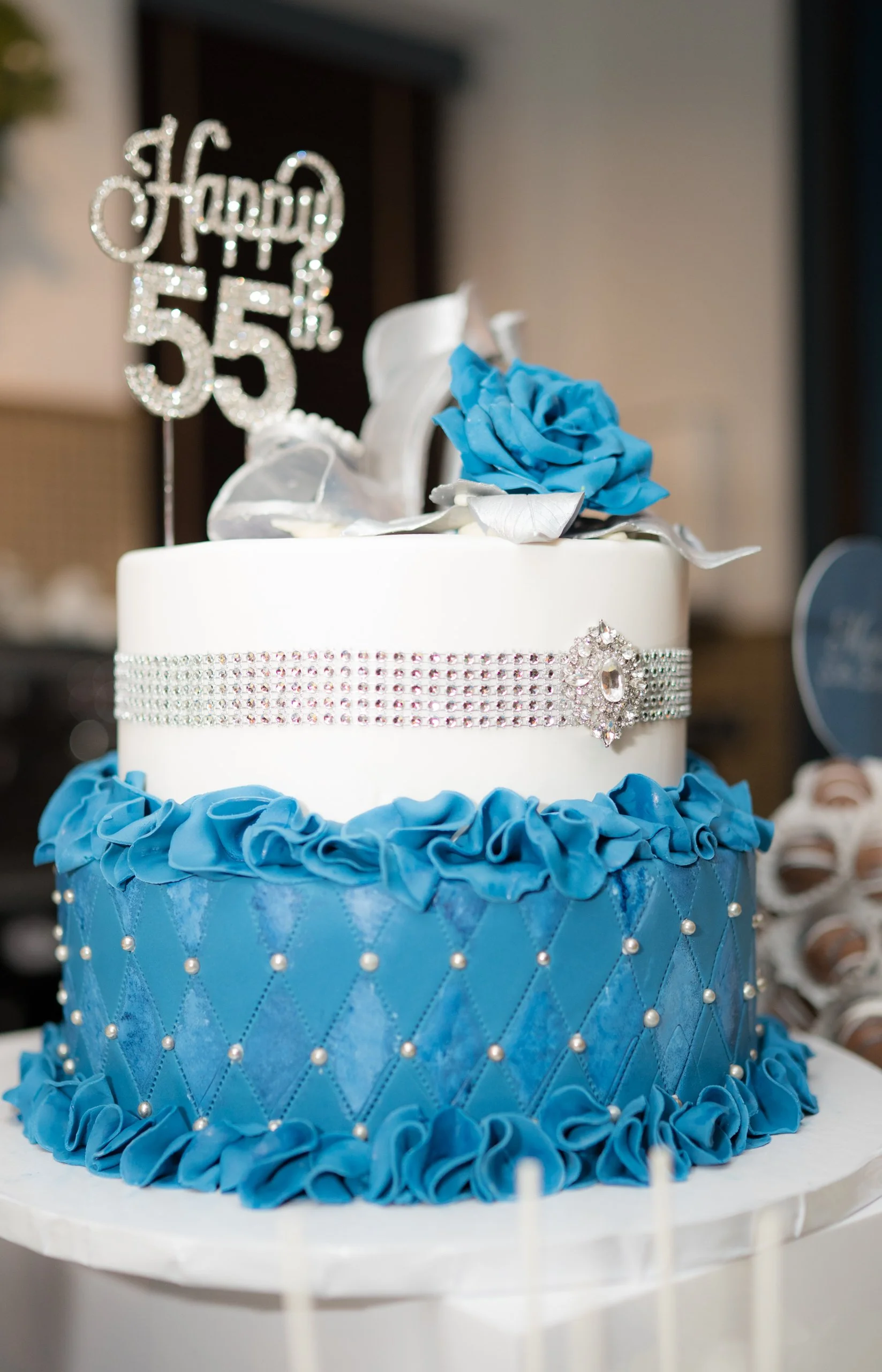 saly-gs-restaurant-surprise-birthday-party-by-the-jersey-city-photographer-1799.jpg