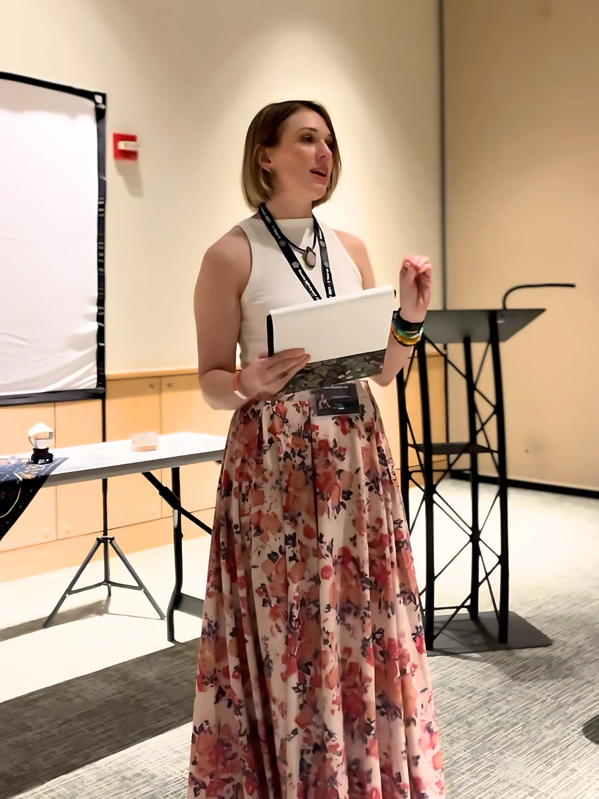 soul-led business coach  spiritual business coach  business backend coach  aligned business strategy  mindset and business coaching