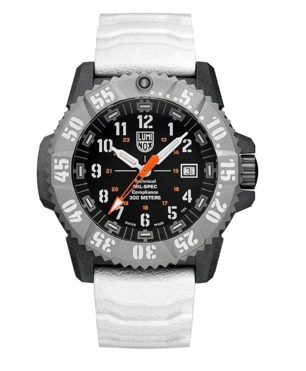 Screenshot_13-8-2026_164140_luminox.com.jpeg