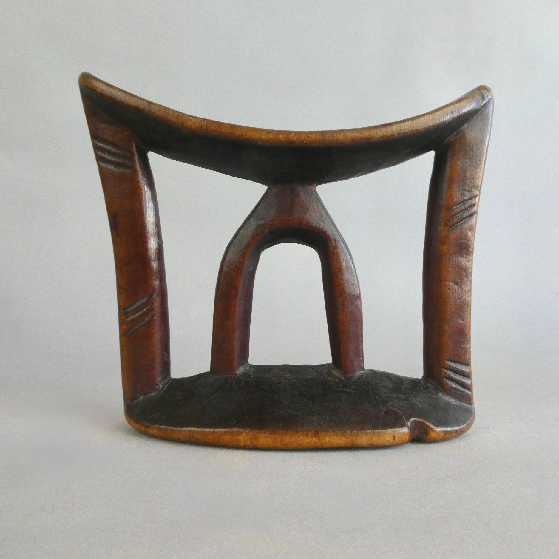 Kambatta or Arussi Headrest