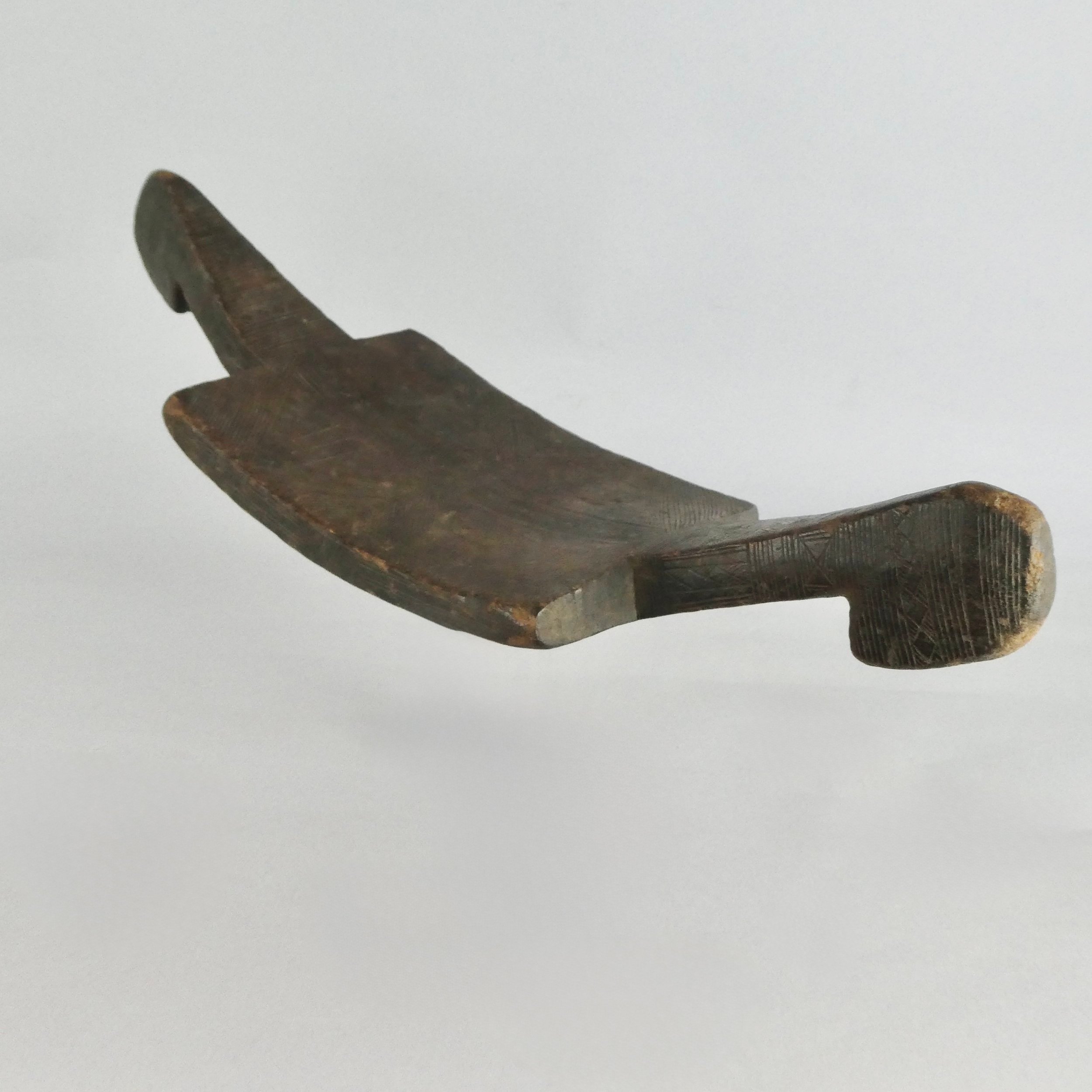 Jarawa Supporting Platter