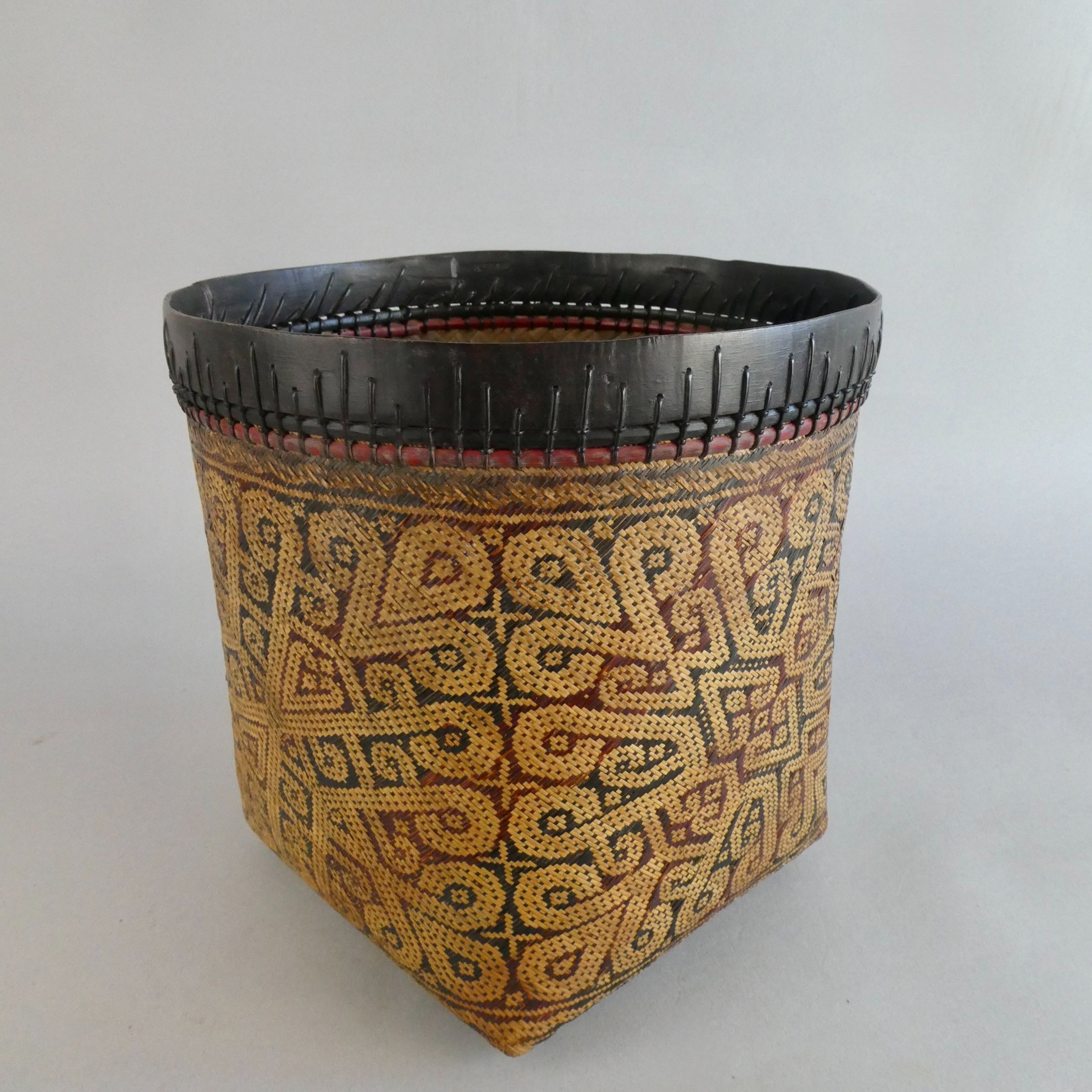 Dayak Basket