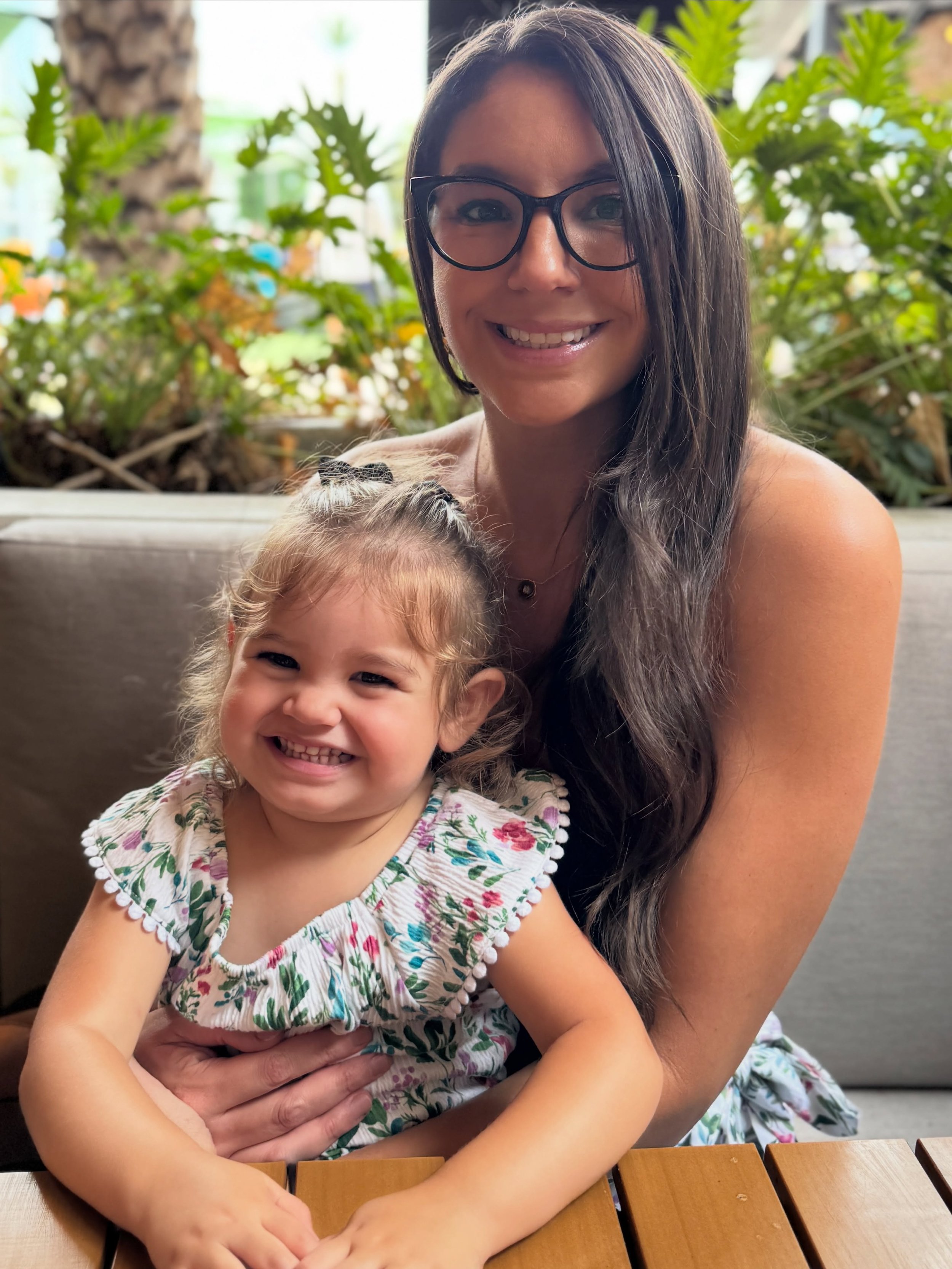 Motherhood has changed the way I view leadership, balance, creativity, and even design itself.

I am deeply grateful for the little girl who made me a mom and continues to inspire me every day. 🤍

Hope all the moms out there felt celebrated this wee