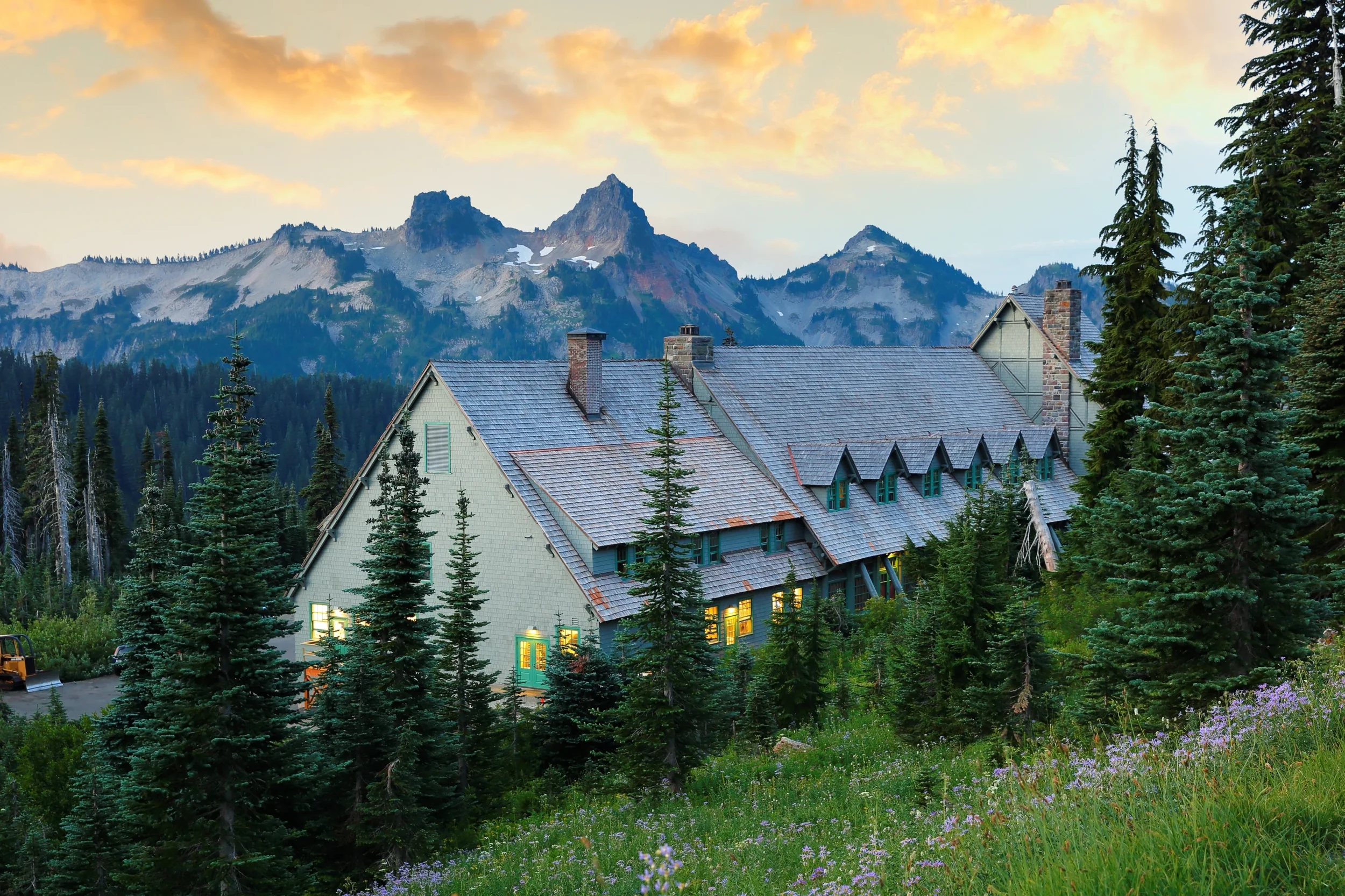 paradise-inn-mount-rainier-national-park-via-magazine-aaa-shutterstock_2198211219.webp